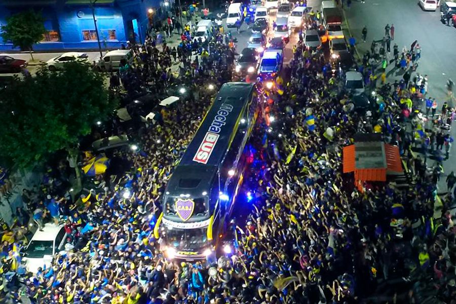 HinchasBocaJuniors-Home