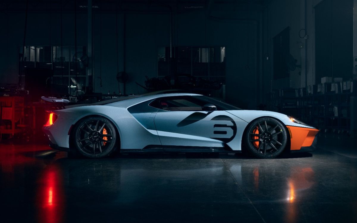 2020-ford-gt1.jpg