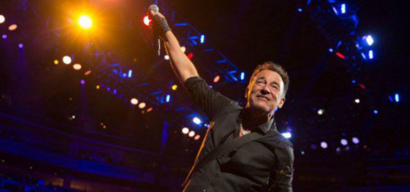 bruce-concierto-1400-840x394.jpg