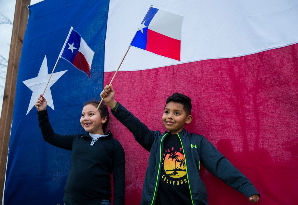100 Texas TX Lone Star State Patriotic Novelty Bills 