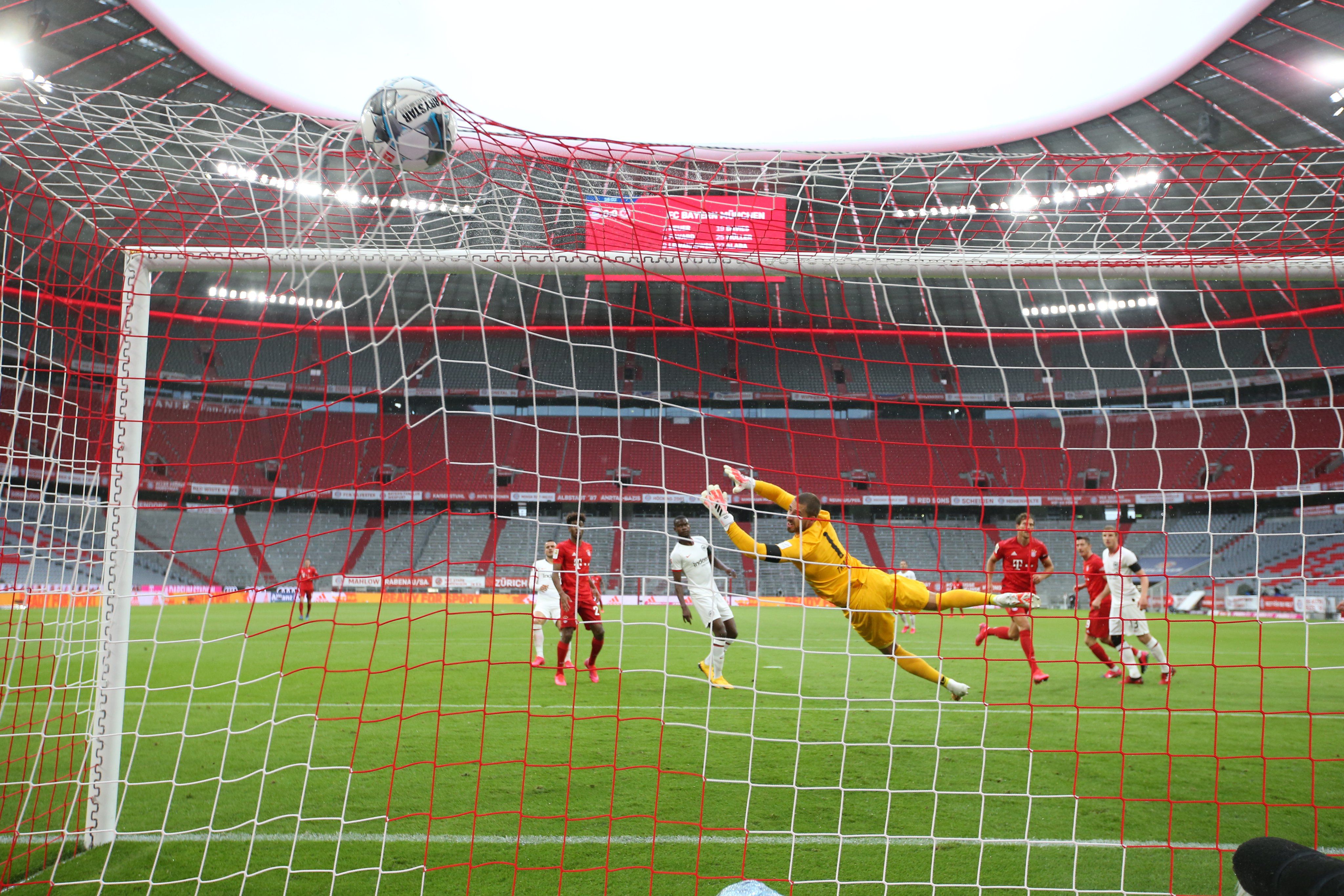 Bayern Múnich, Frankfurt