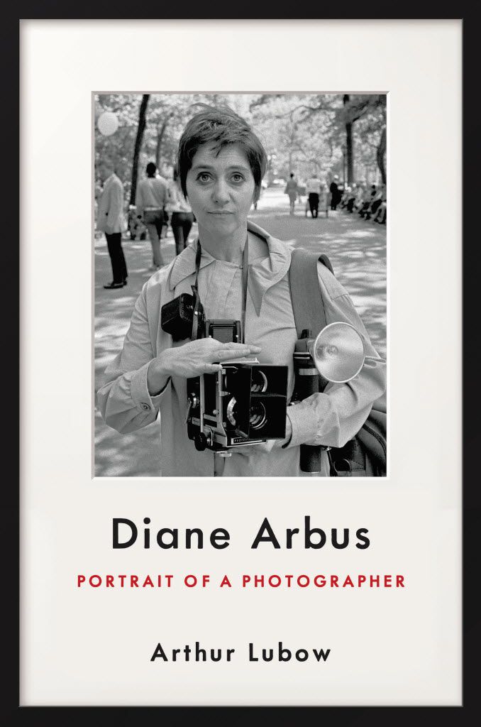 diane arbus mamiya c330