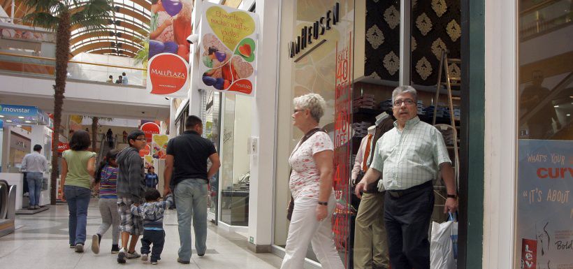 Se reabre el Mall el Treból de Talcahuano.