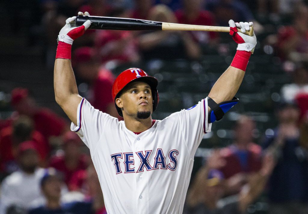 Rangers sign former All-Star Carlos Gomez