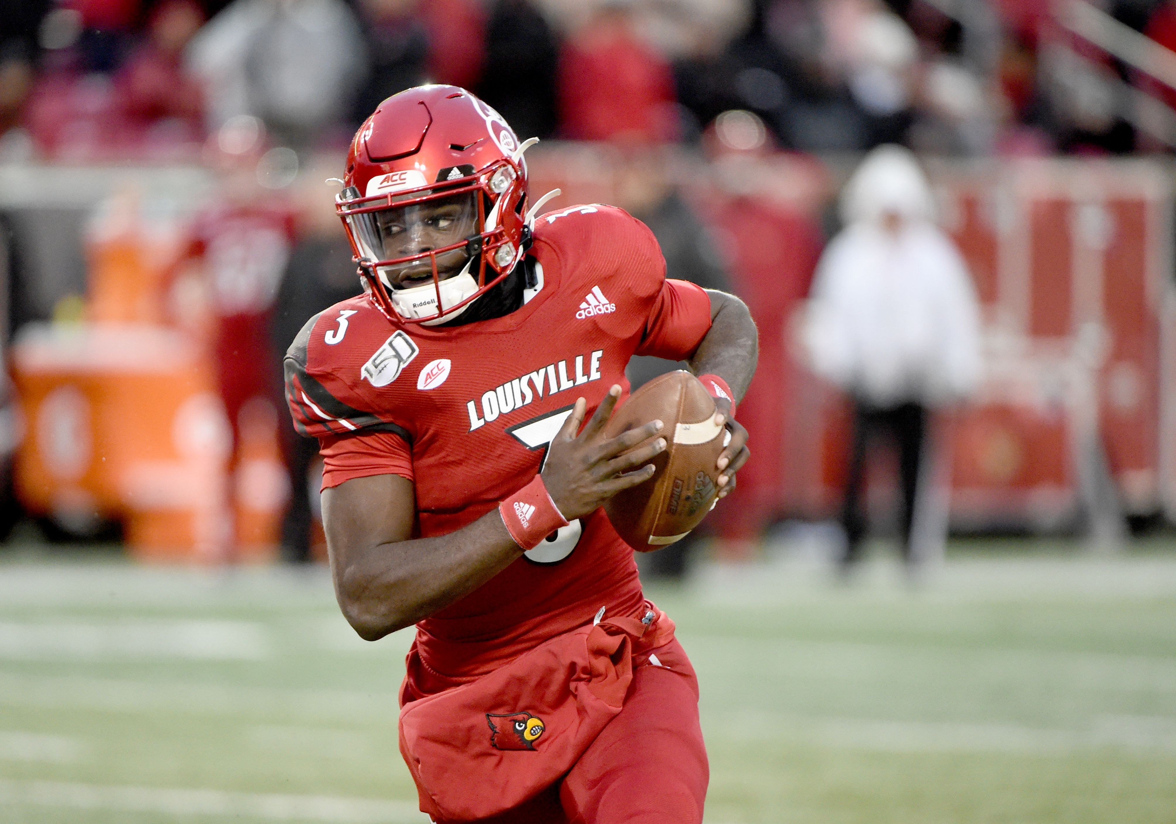 Watch Louisville Cardinals football online