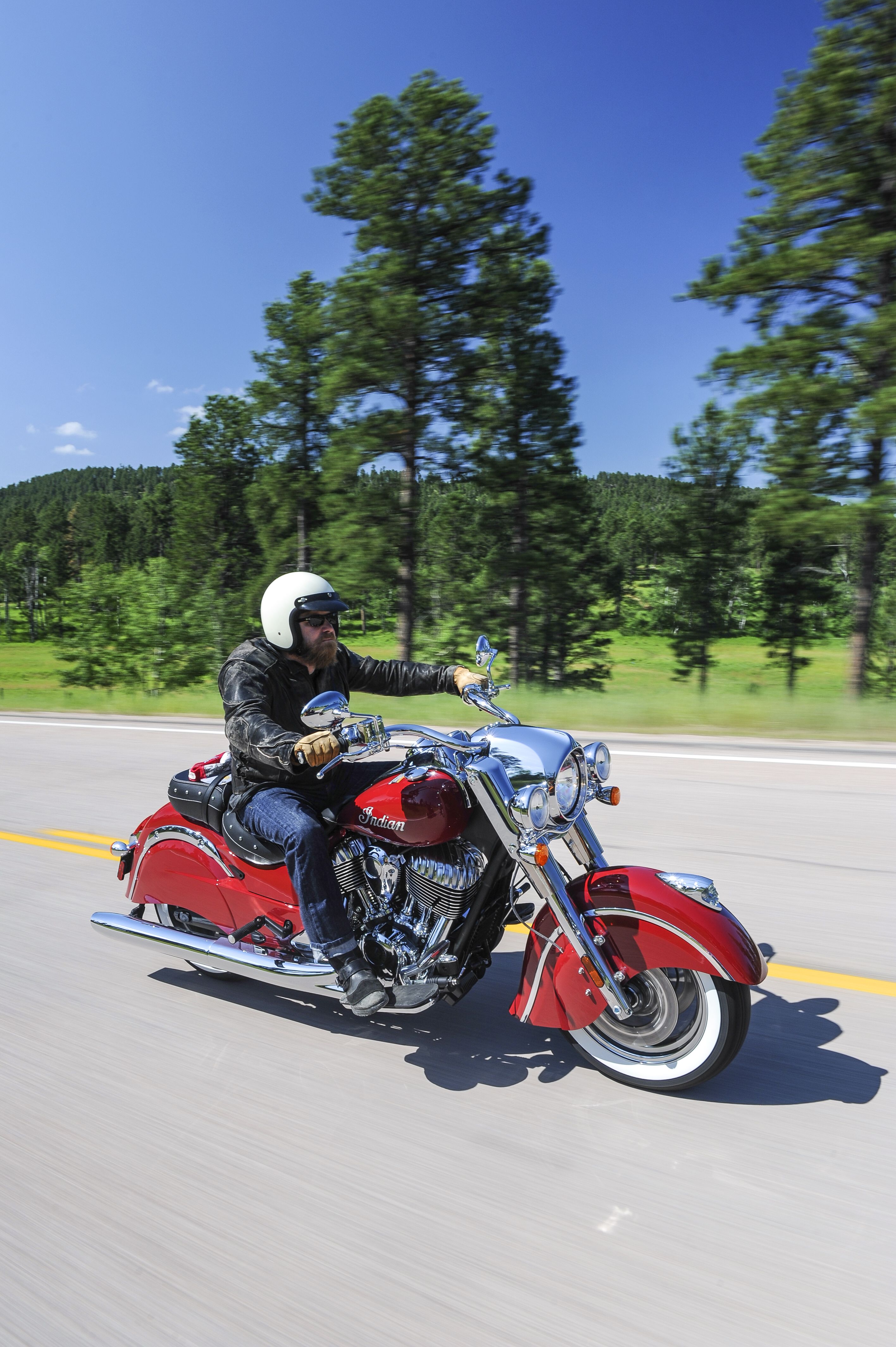 2014 Indian Chief Vintage and Chieftain Bagger- First Ride Review