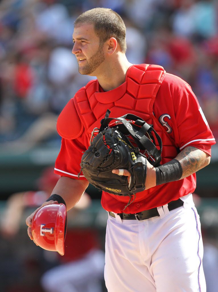 Texas Rangers rumors: Mike Napoli wants two year contract, per