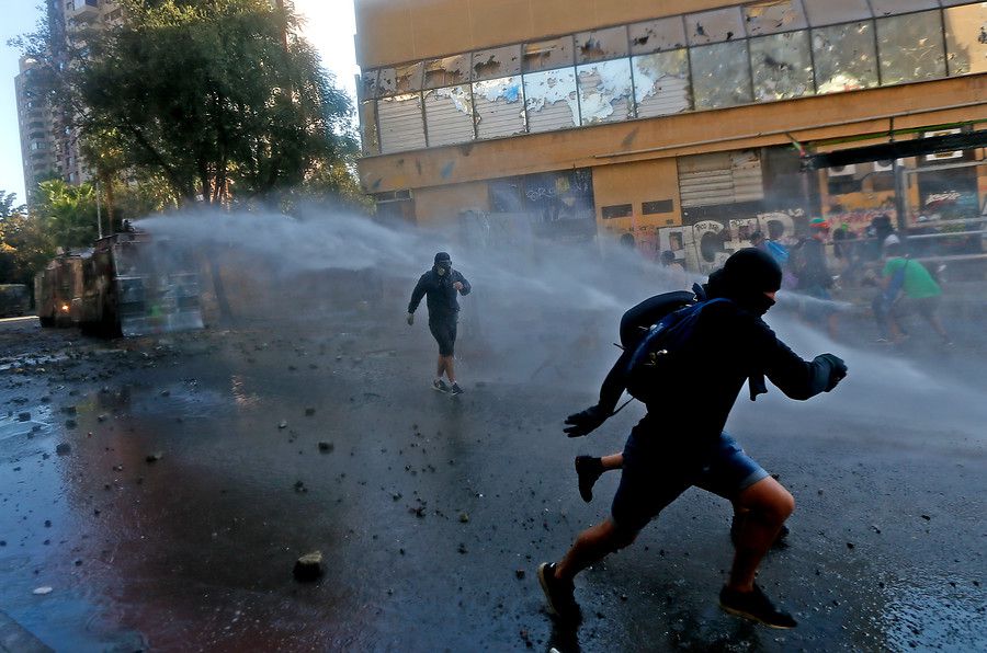 Disturbios en Plaza Italia