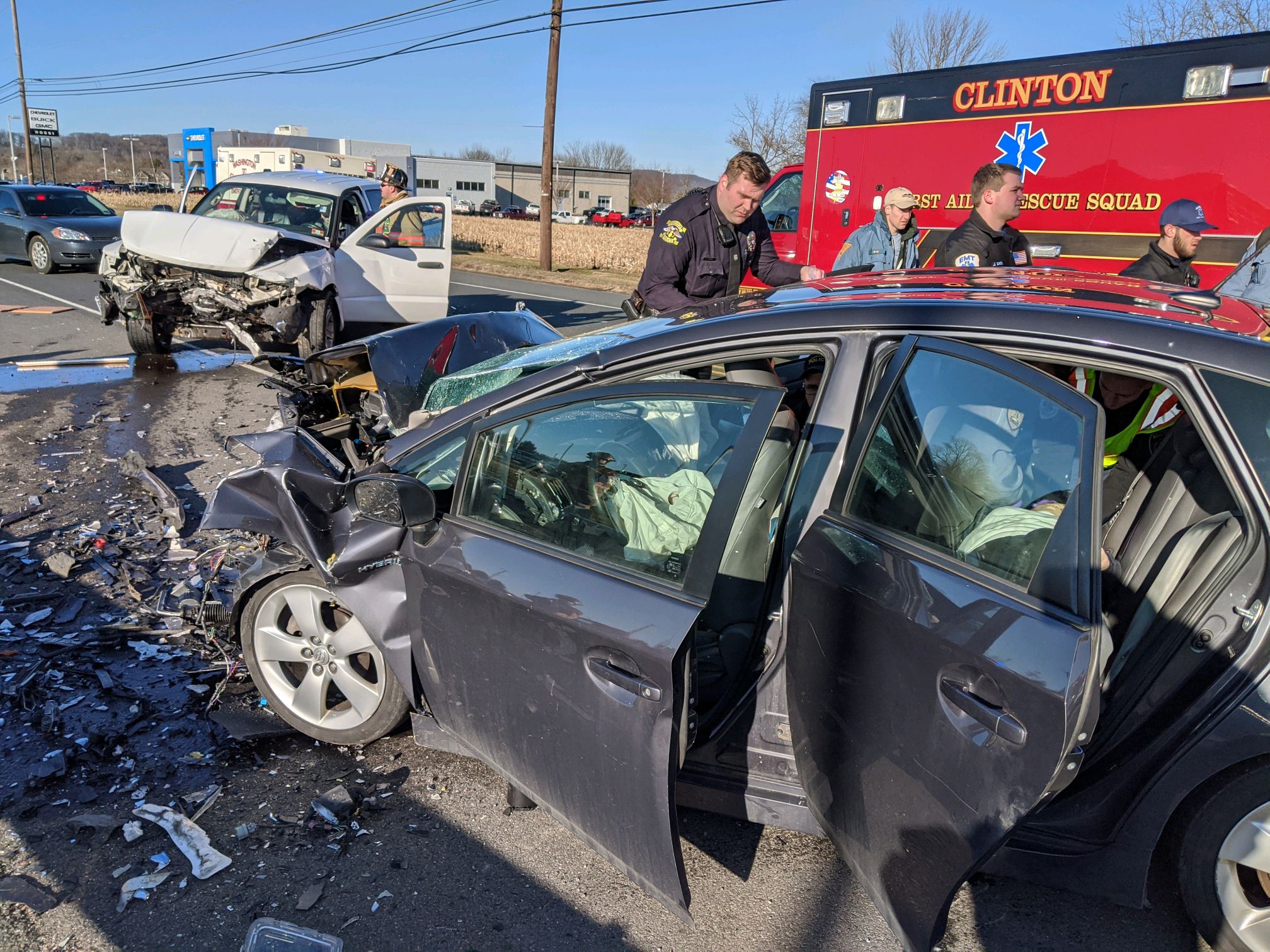 3 In 1 Car Flown For Treatment After Head On Crash In Warren