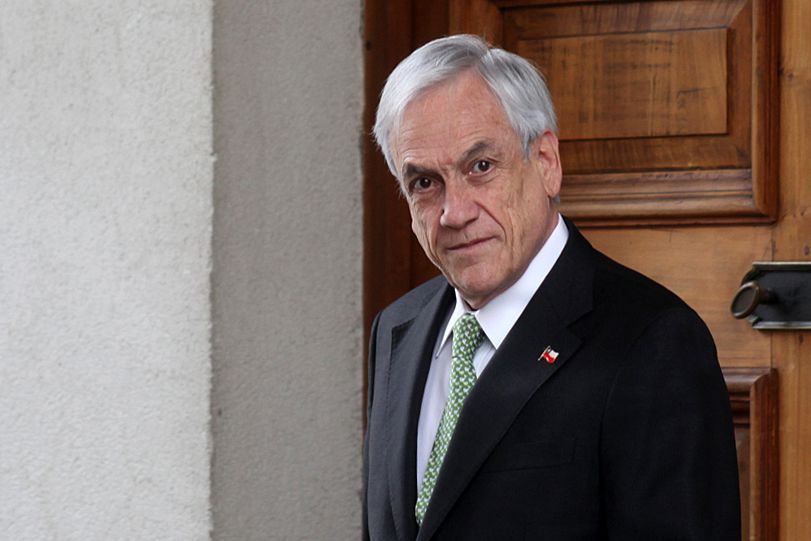 Presidente Sebastian Piñera tras reunion con ministro del Interior.