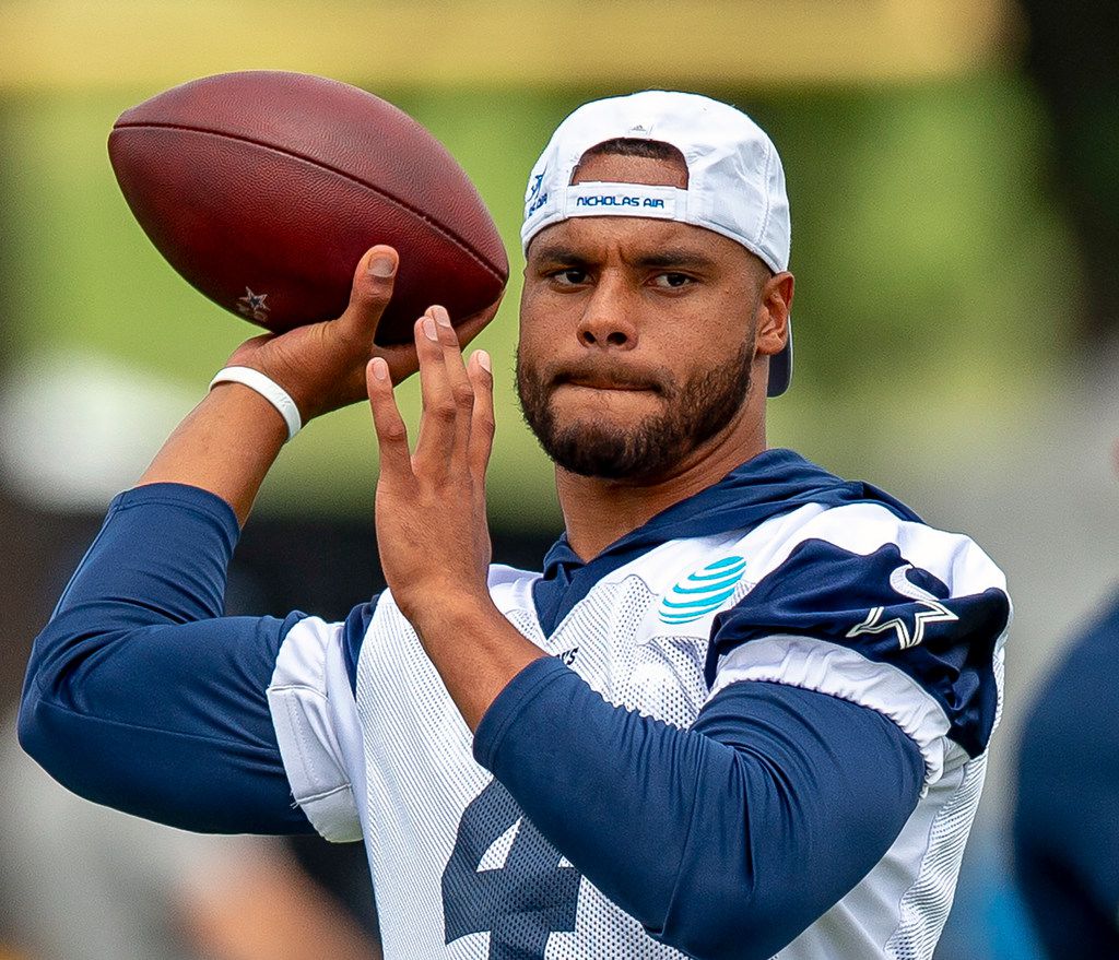 Cowboys star sends brutal message to Dak Prescott