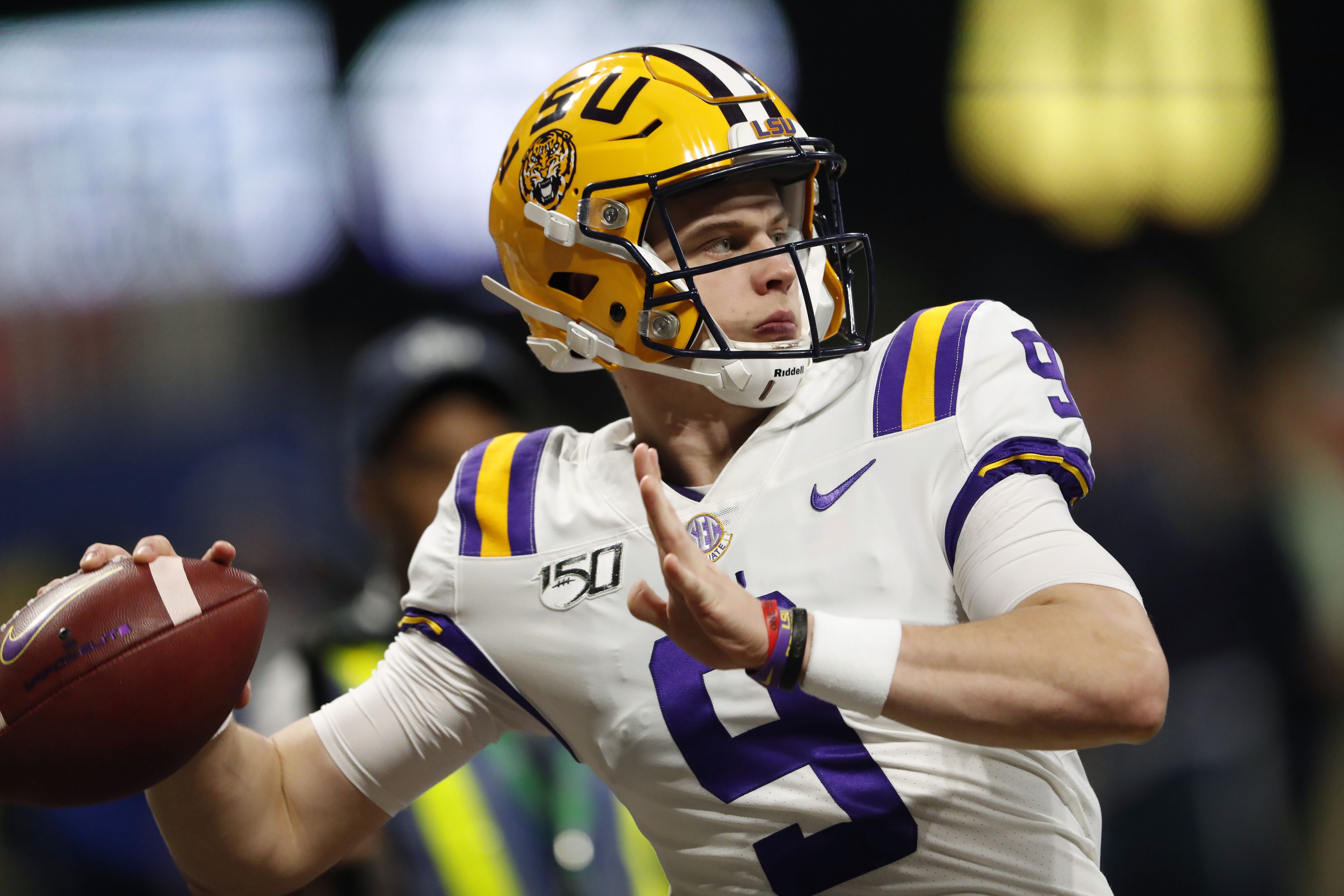 Cincinnati Bengals quarterback Joe Burrow Endorses Former LSU