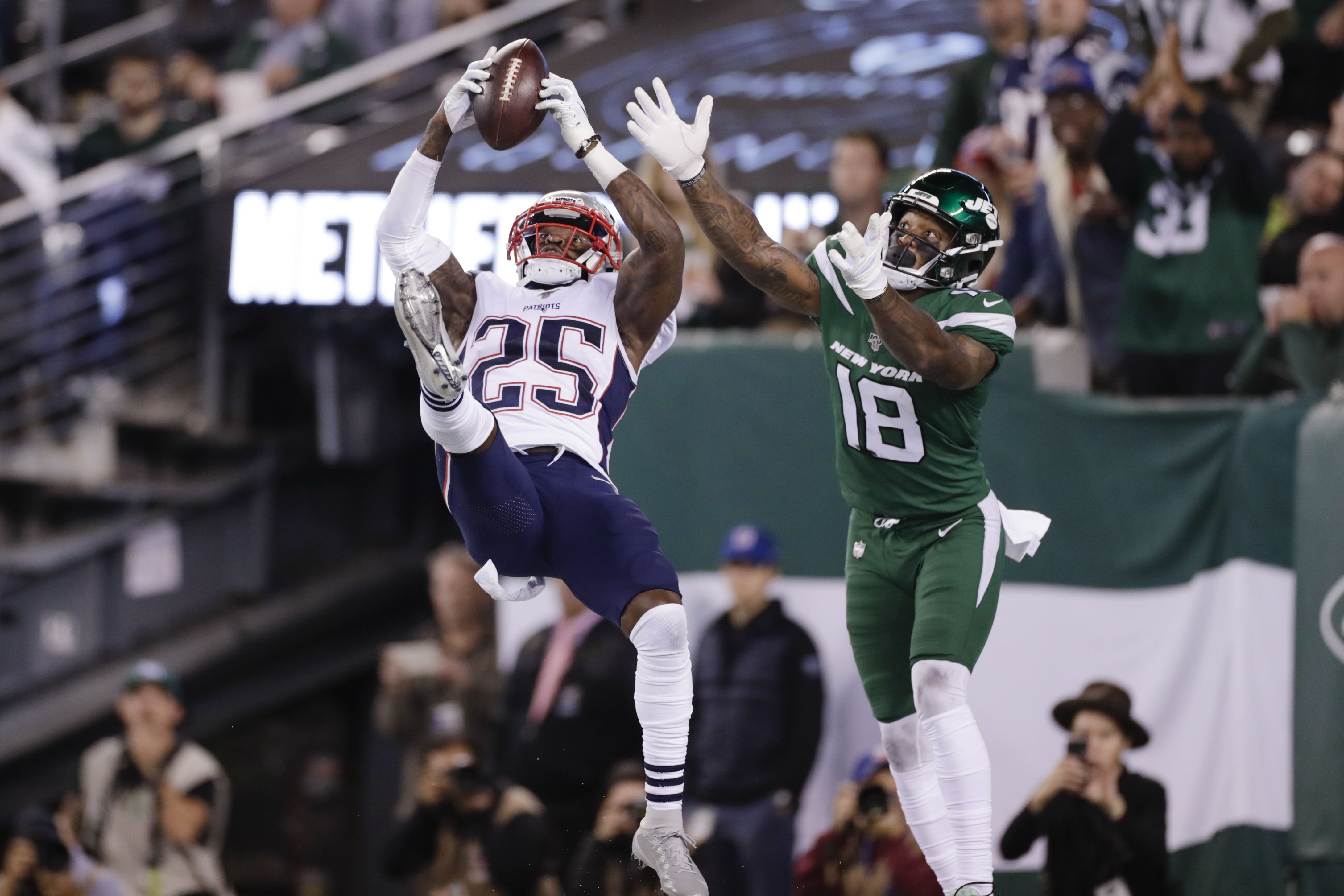 NY Jets take on New England Patriots on Monday Night Football