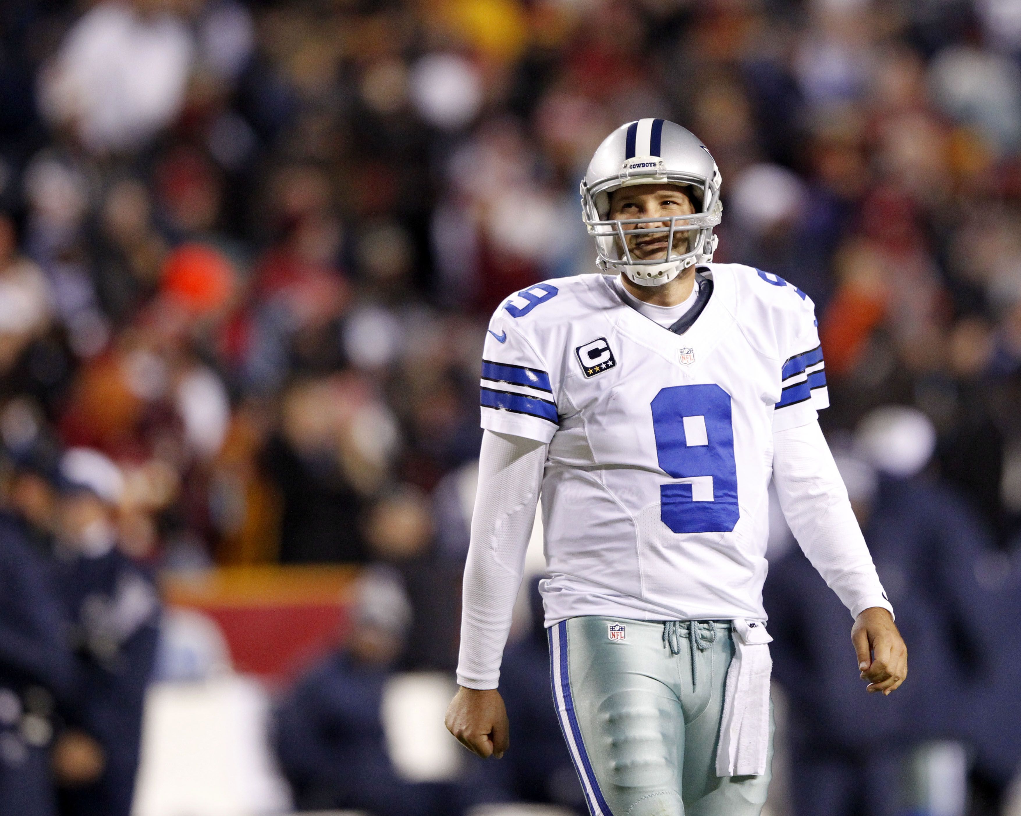 Jerry Jones hints Dak Prescott will remain starter after Romo