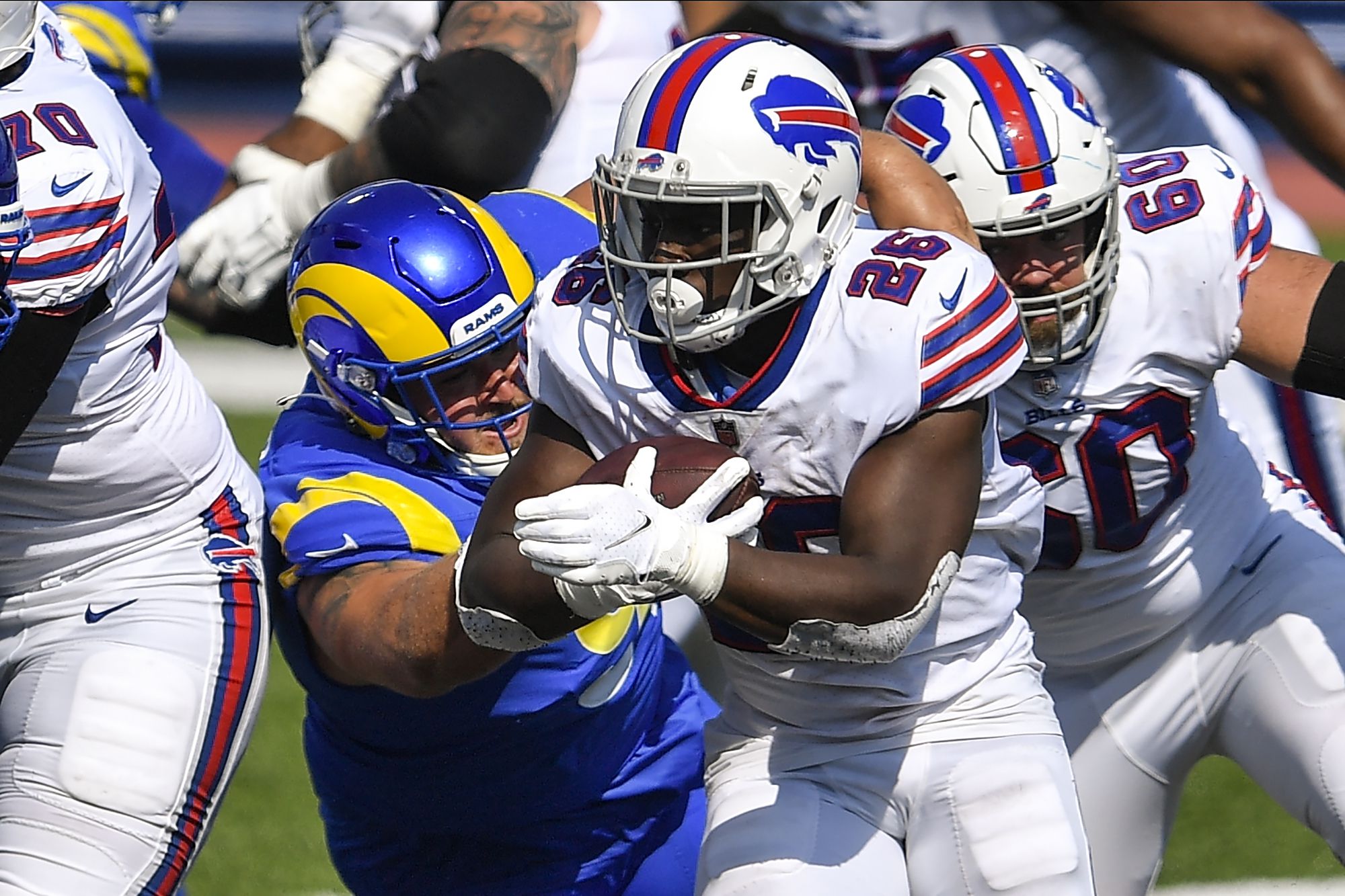 Bills rally to beat Rams 35-32 after blowing 25-point lead