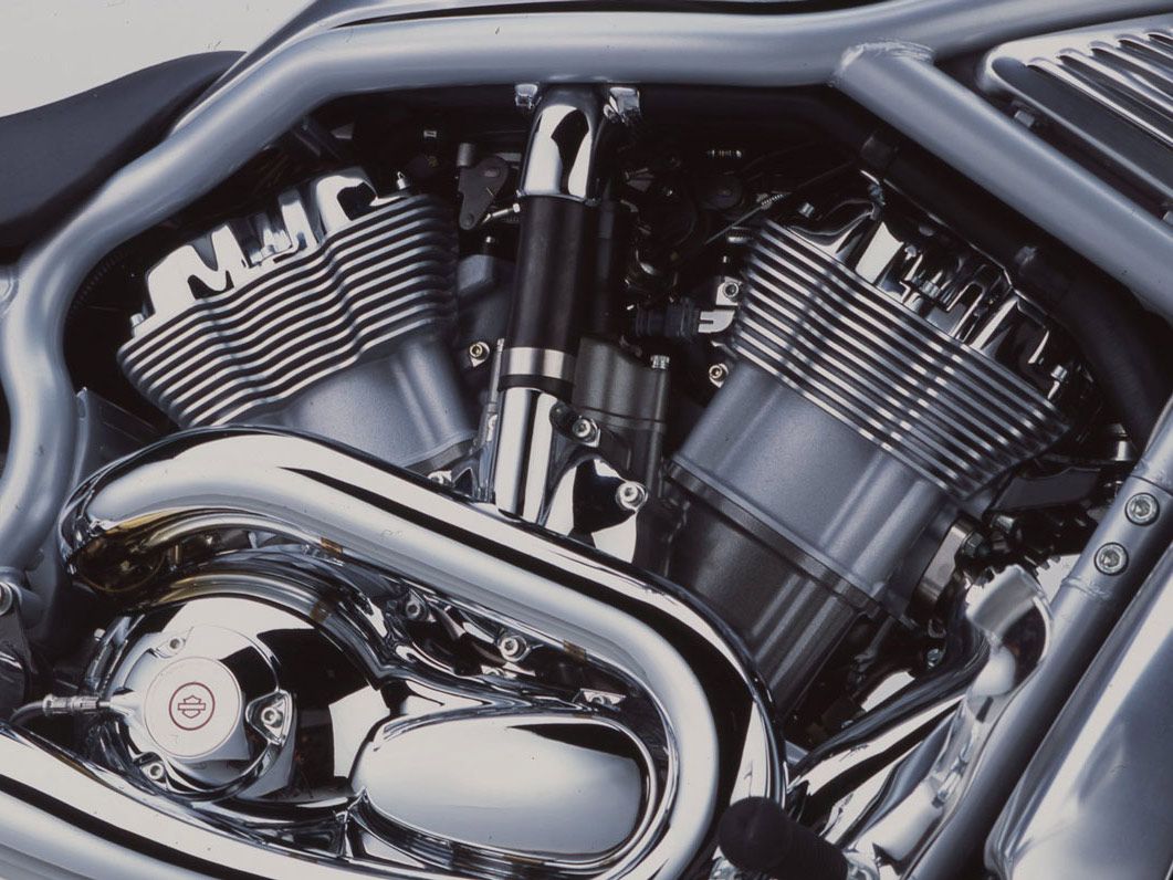 Harley davidson v rod shop engine