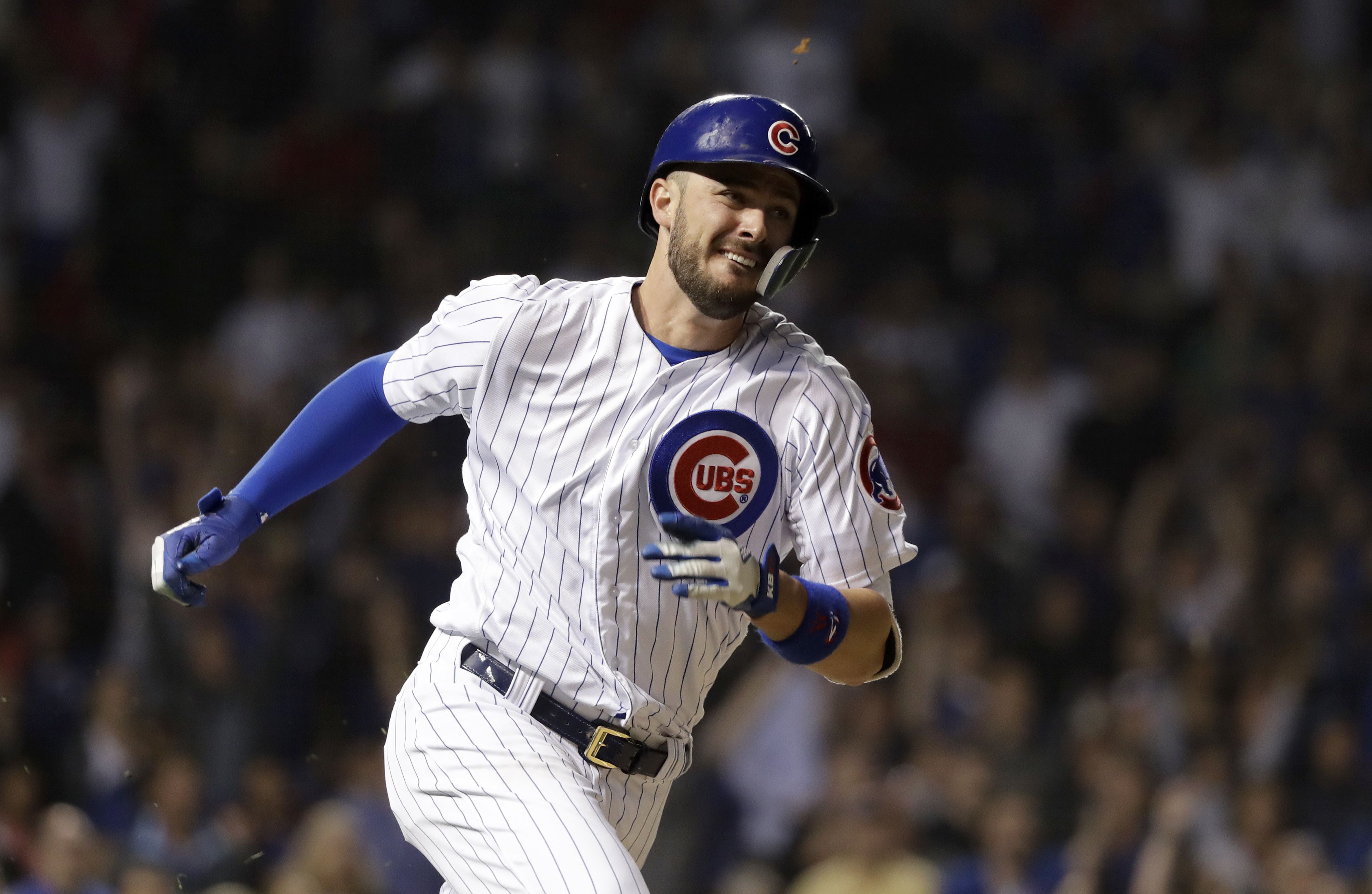 Chicago Cubs prospect Kris Bryant donates new uniforms to his high