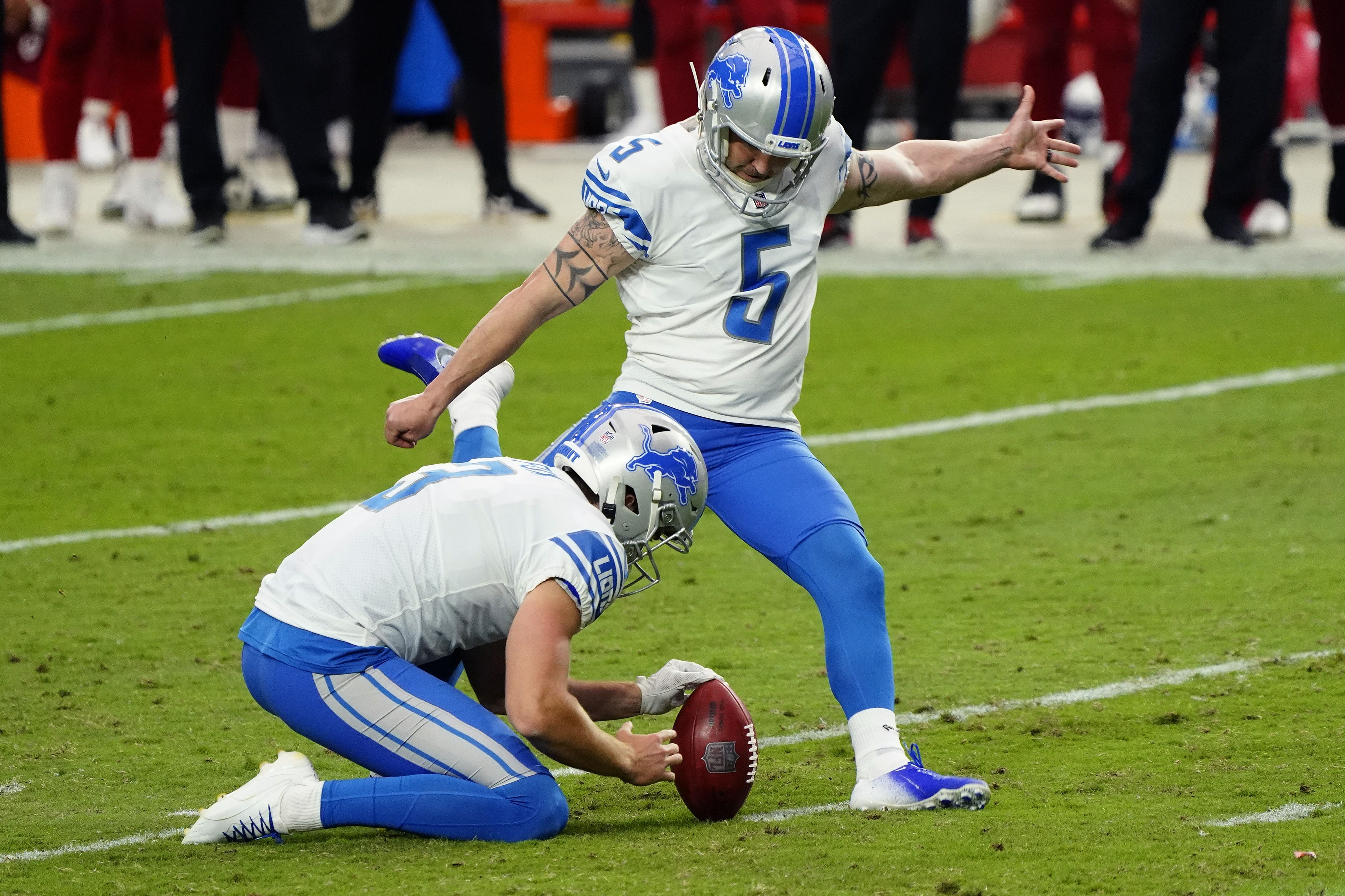 Lions kicker Matt Prater wants to be back, but here's why that's no  guarantee