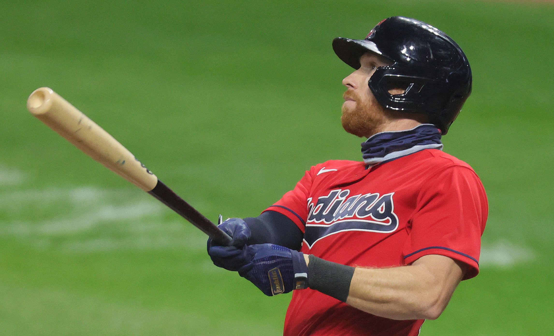 Jose Ramirez uses Rajai Davis bat to launch walk-off home run