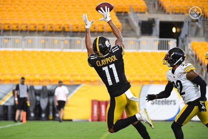 Pittsburgh Steelers wide receiver Chase Claypool (11) during an