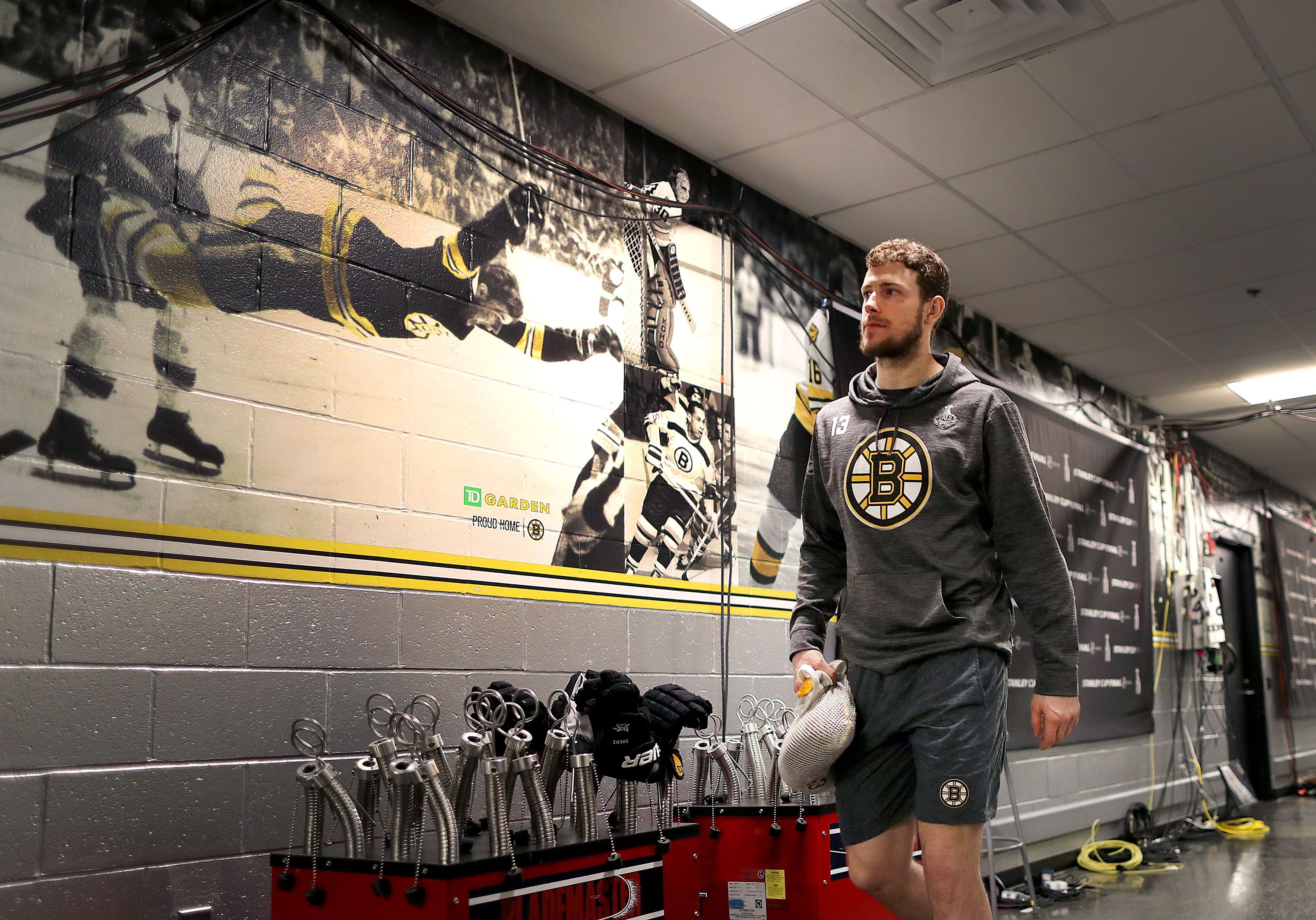 Bruins' Charlie Coyle treating layoff like 'my summer training
