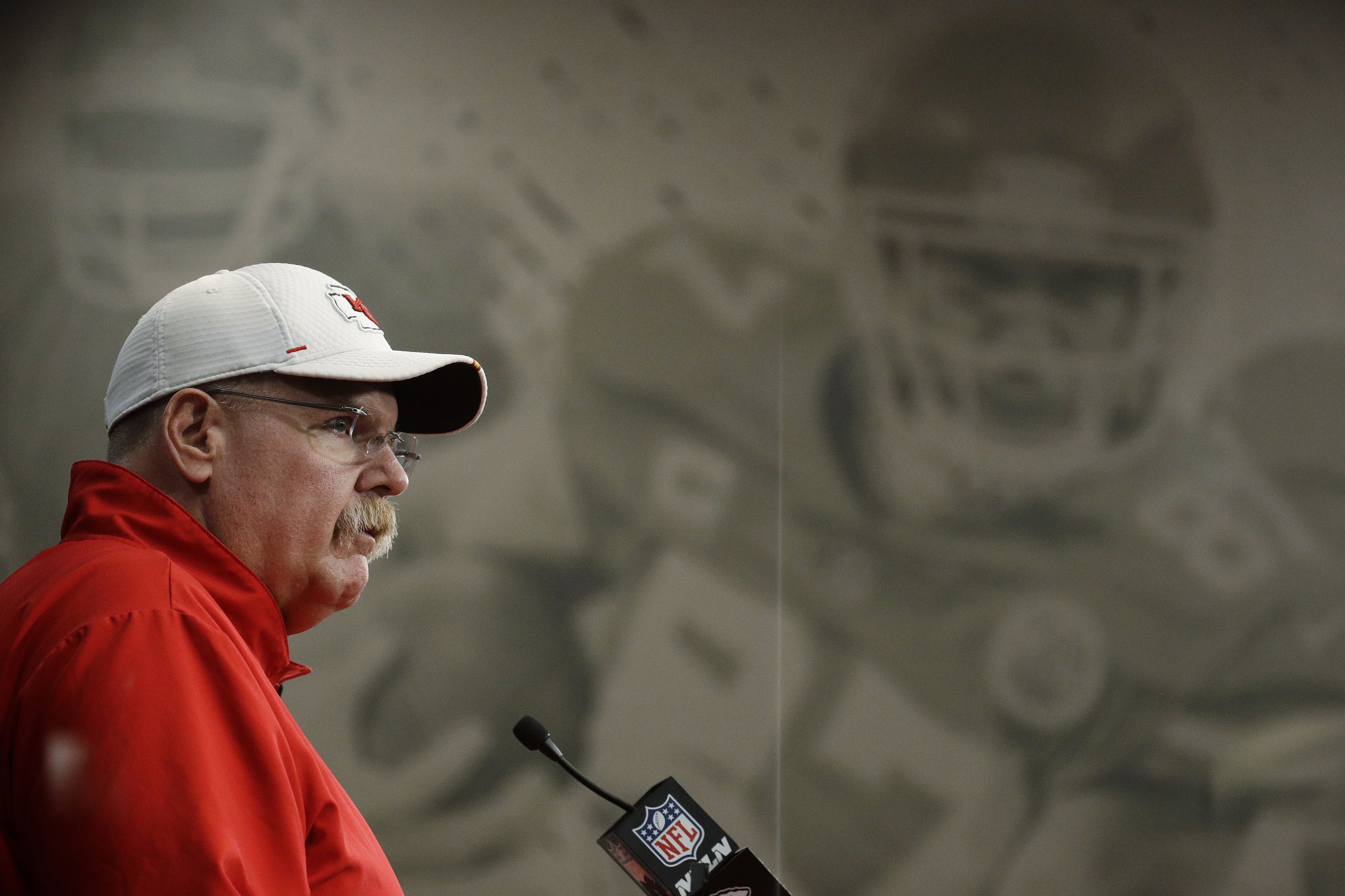 Chiefs' Brett Veach, Andy Reid statements on DE Frank Clark's release