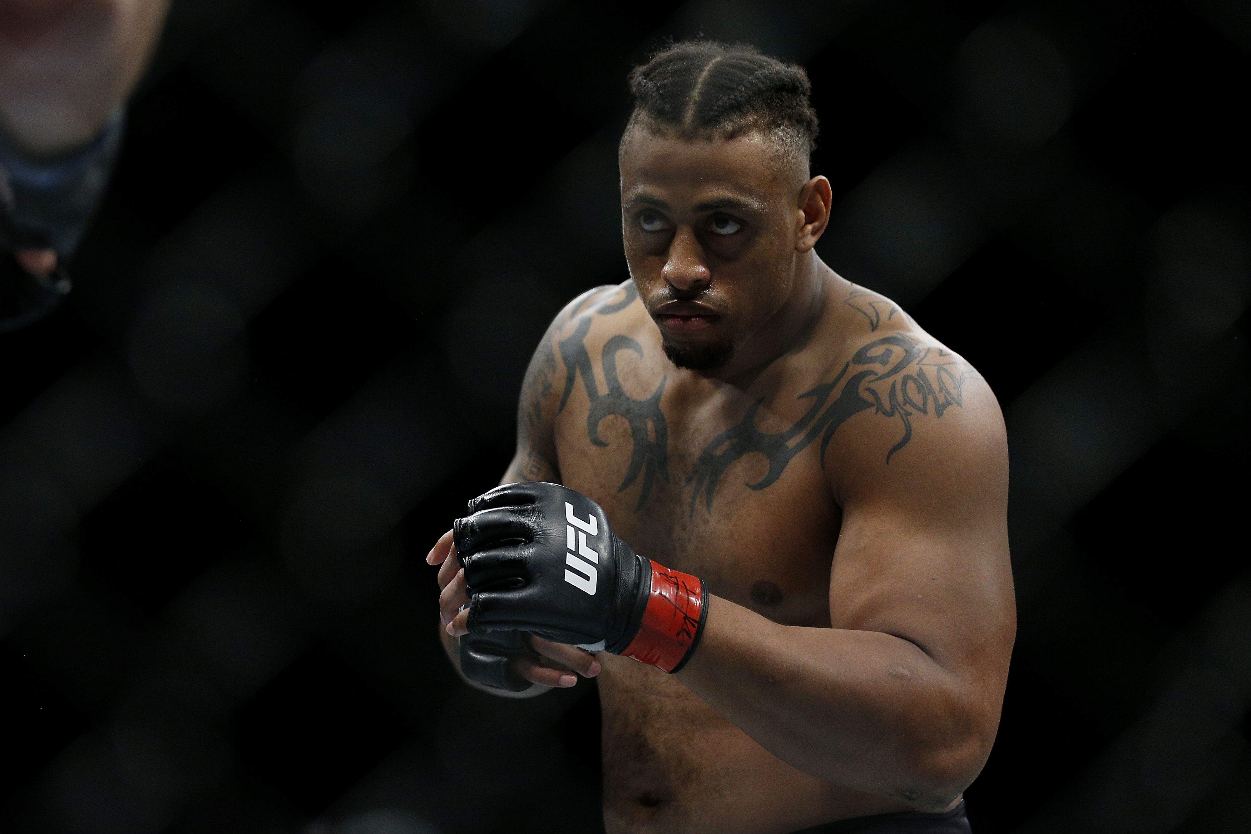 Ex-NFL Star Turned UFC Fighter Greg Hardy Now Working 9-5 Job At
