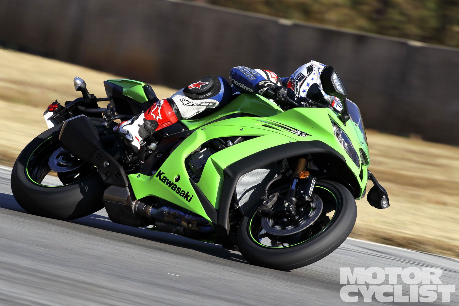 2011 Kawasaki ZX-10R | First Ride