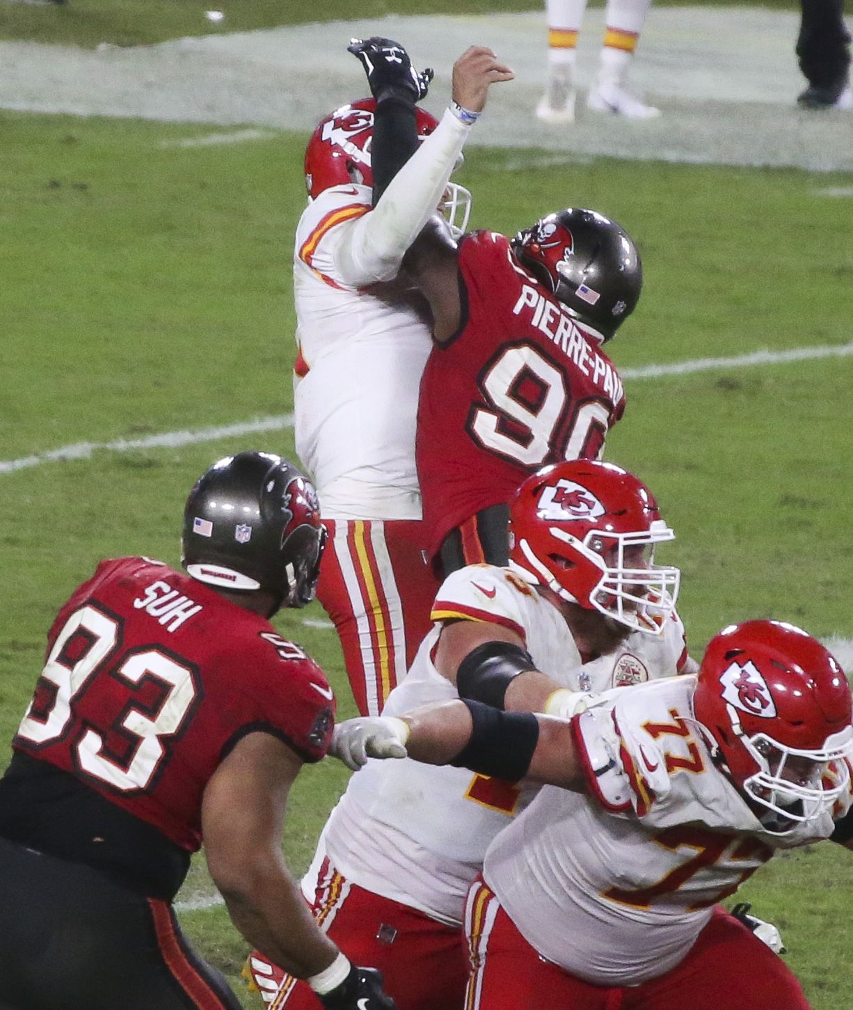 Bruce Arians says Jason Pierre-Paul's roughing-the-passer penalty was  costly. Was it?