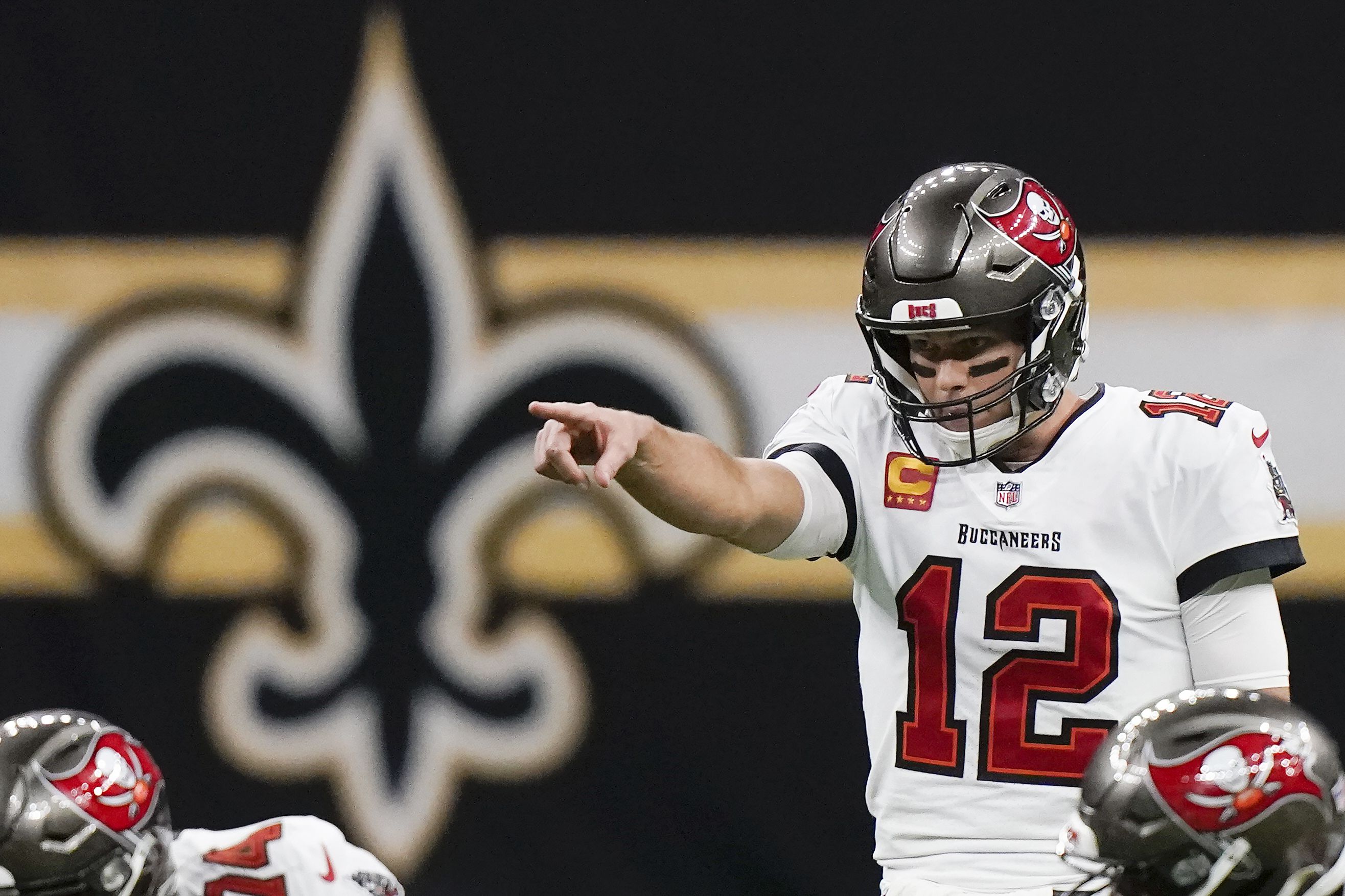 Buccaneers lose to Saints in first game with Tom Brady as