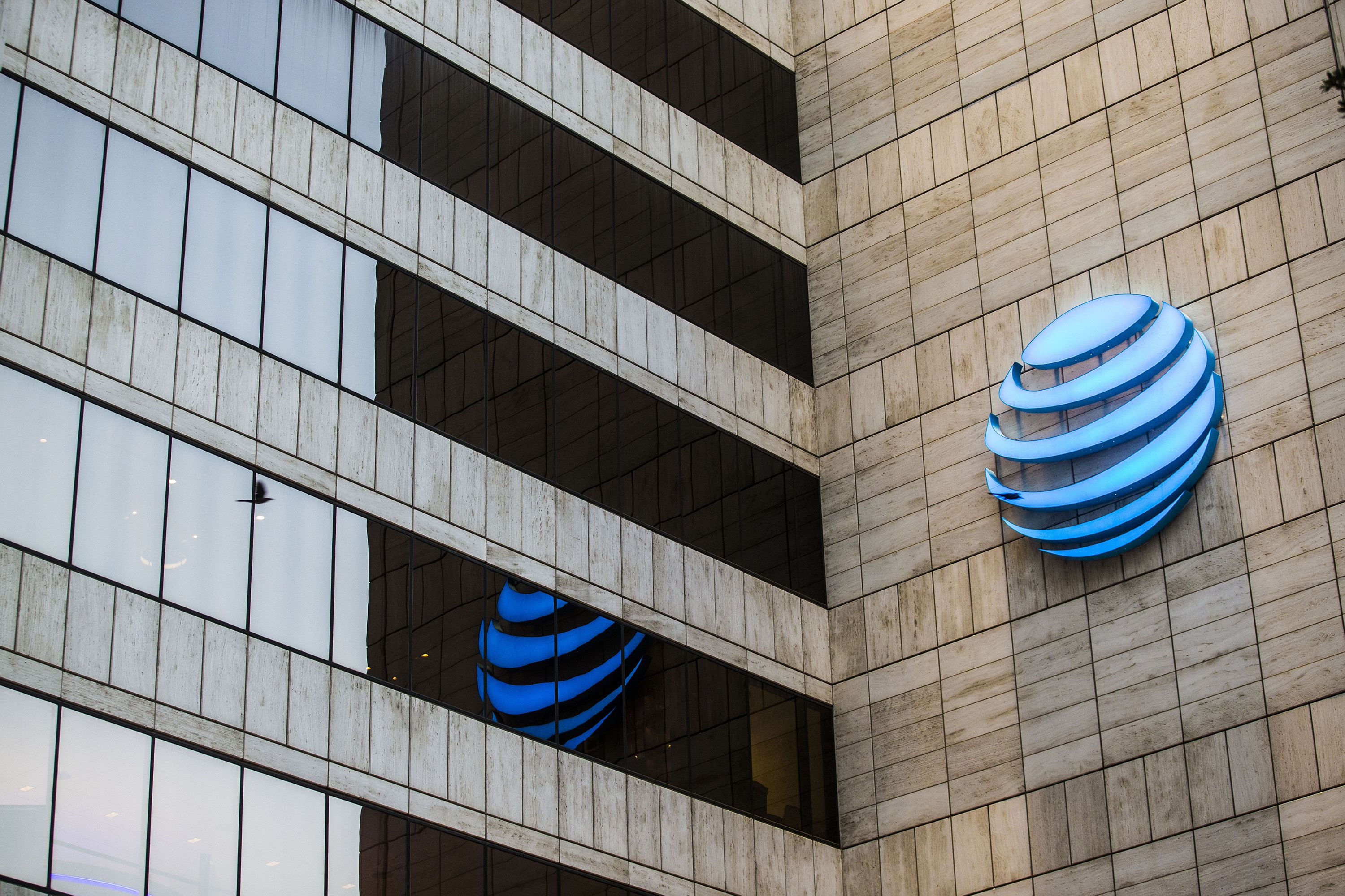 at&t eliminating landlines 2017