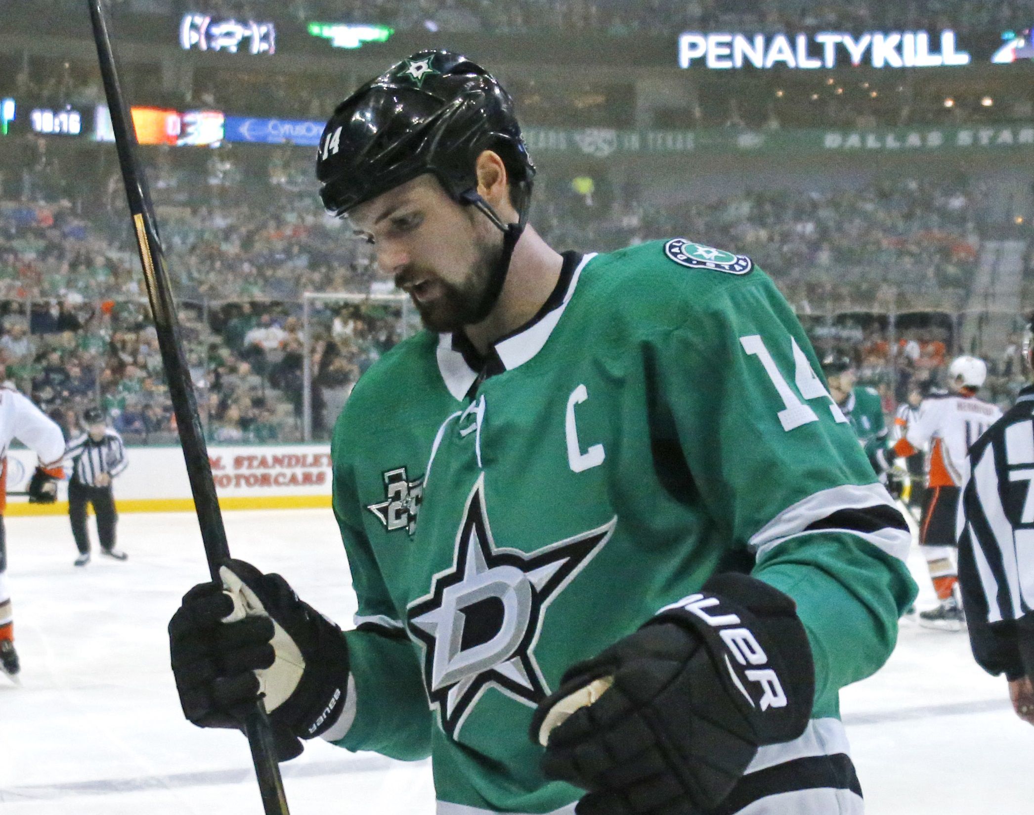 An NHL team in Houston? Stars captain Jamie Benn likes the idea