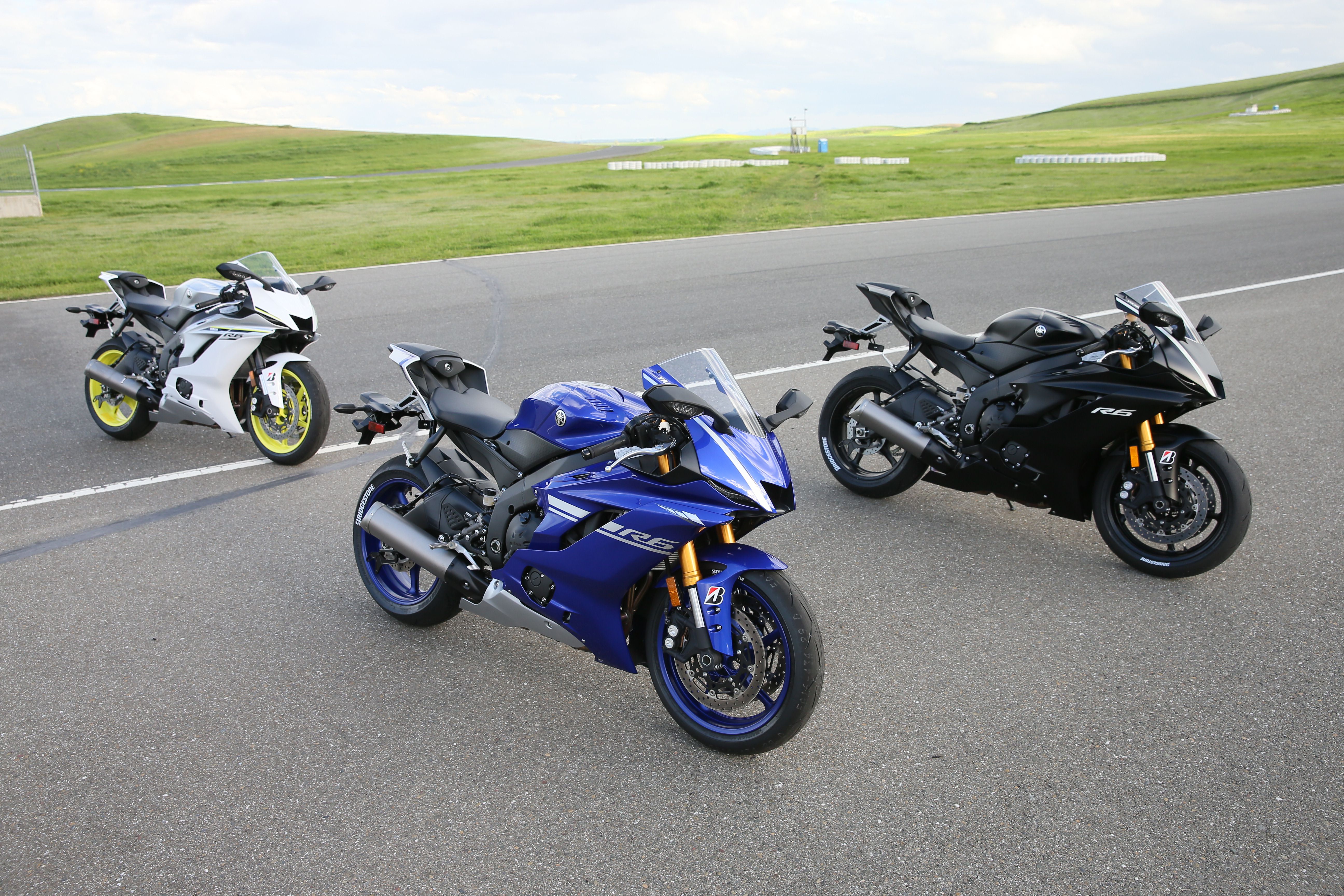 First Ride Review: 2017 Yamaha YZF-R6