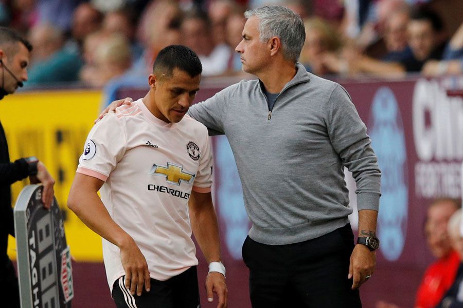 Alexis, Mourinho