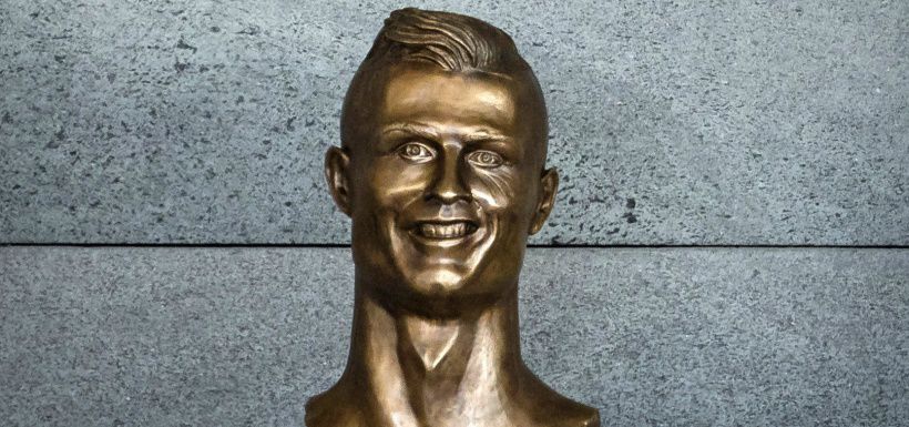 Ronaldo, "feliz y honrado" por homenaje de Madeira pese a las críticas