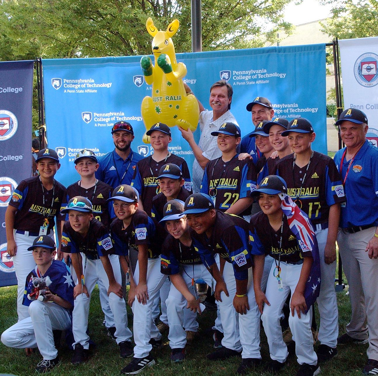 Pennsylvania advances to Little League World Series title game with  dramatic win – Trentonian