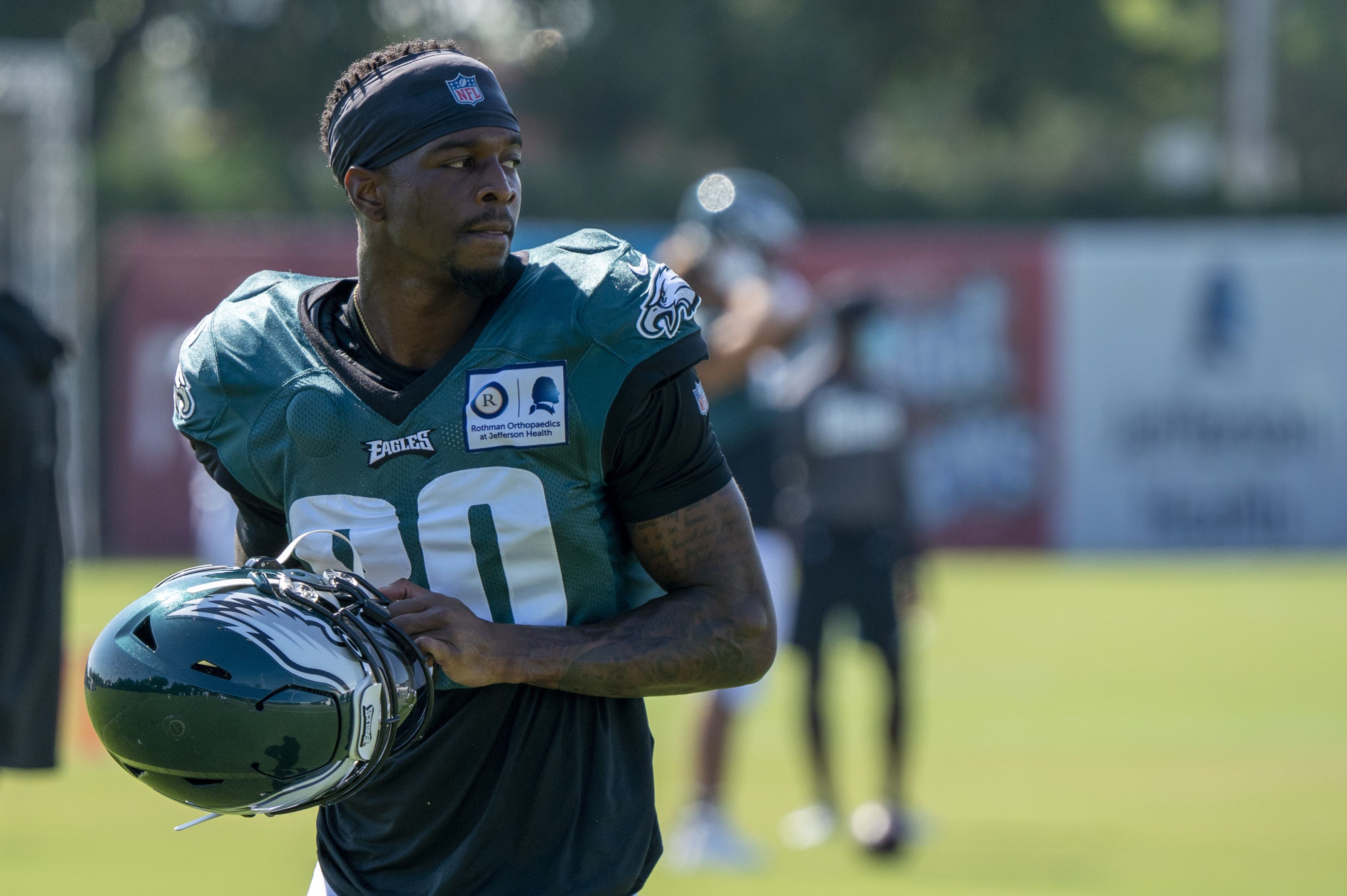 Philadelphia Eagles place safety, rookie wide receiver on injured reserve 