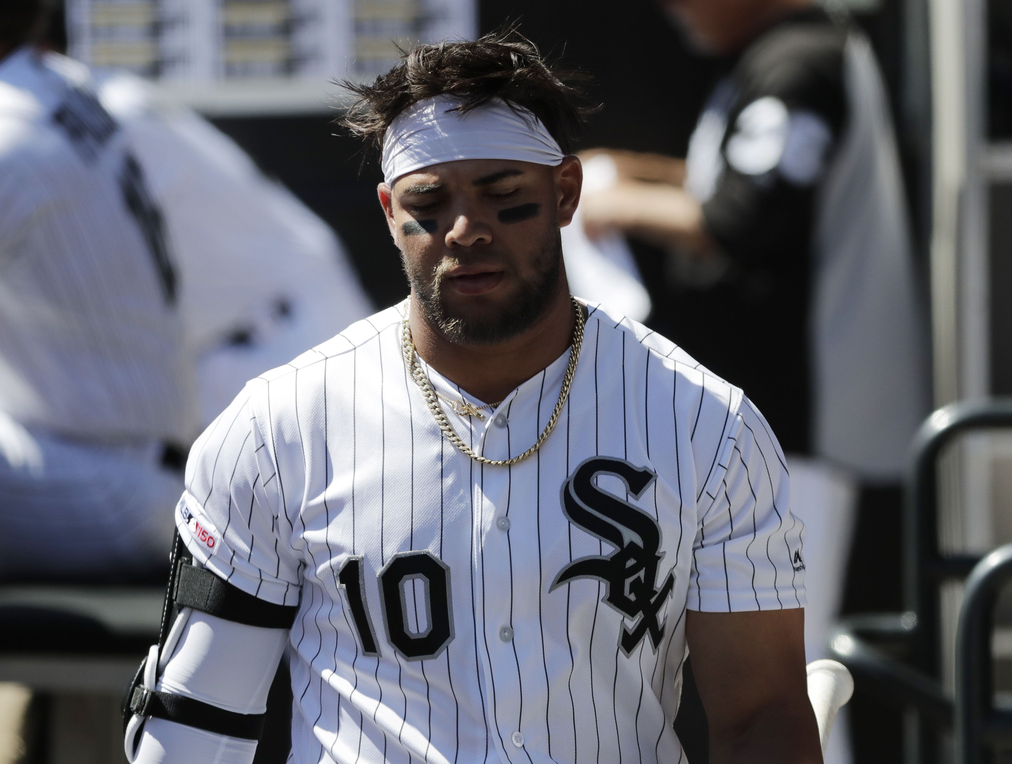 Yoan Moncada working on conditioning in Cuba