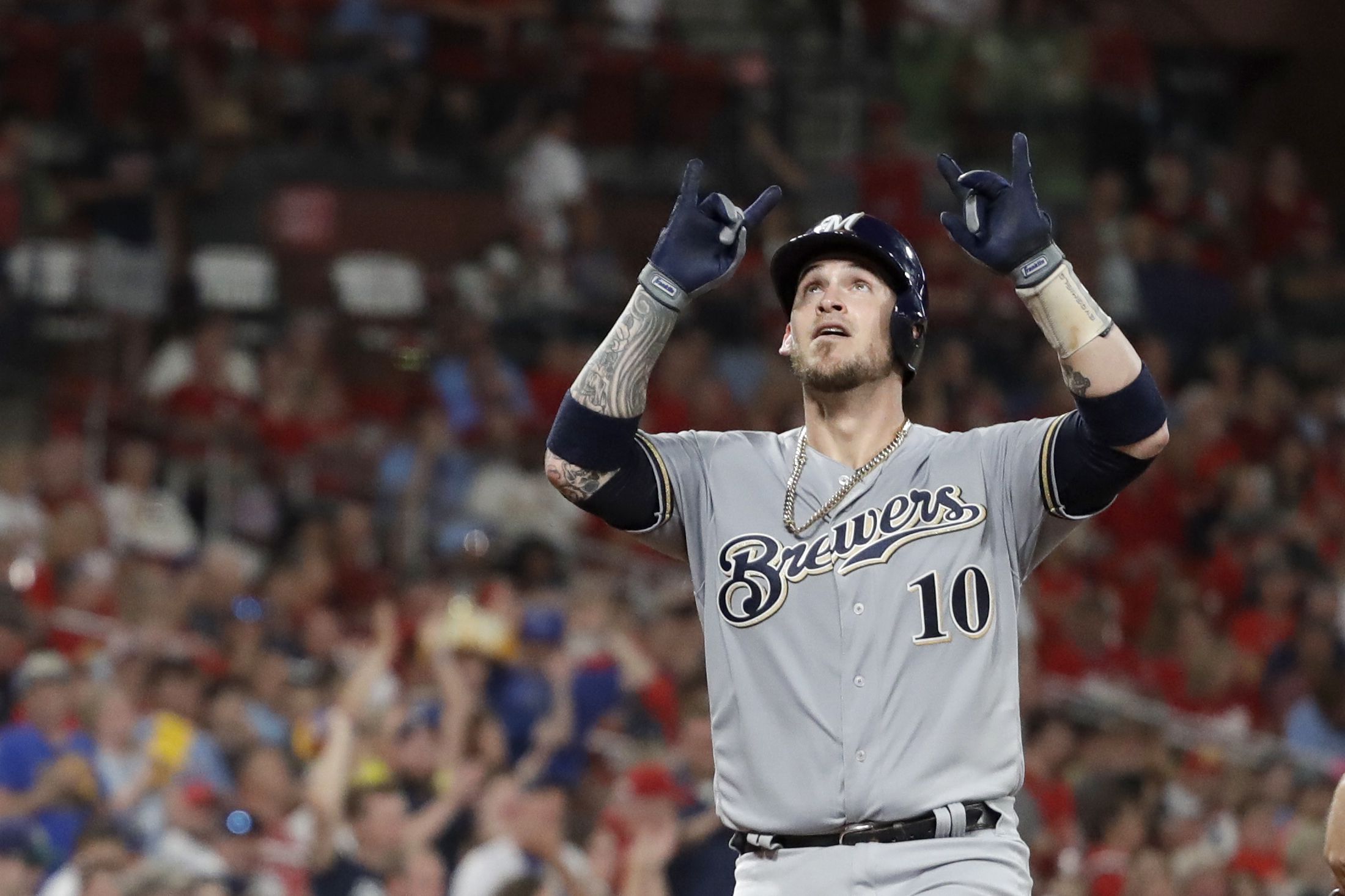 White Sox make big free-agent splash, sign Yasmani Grandal to