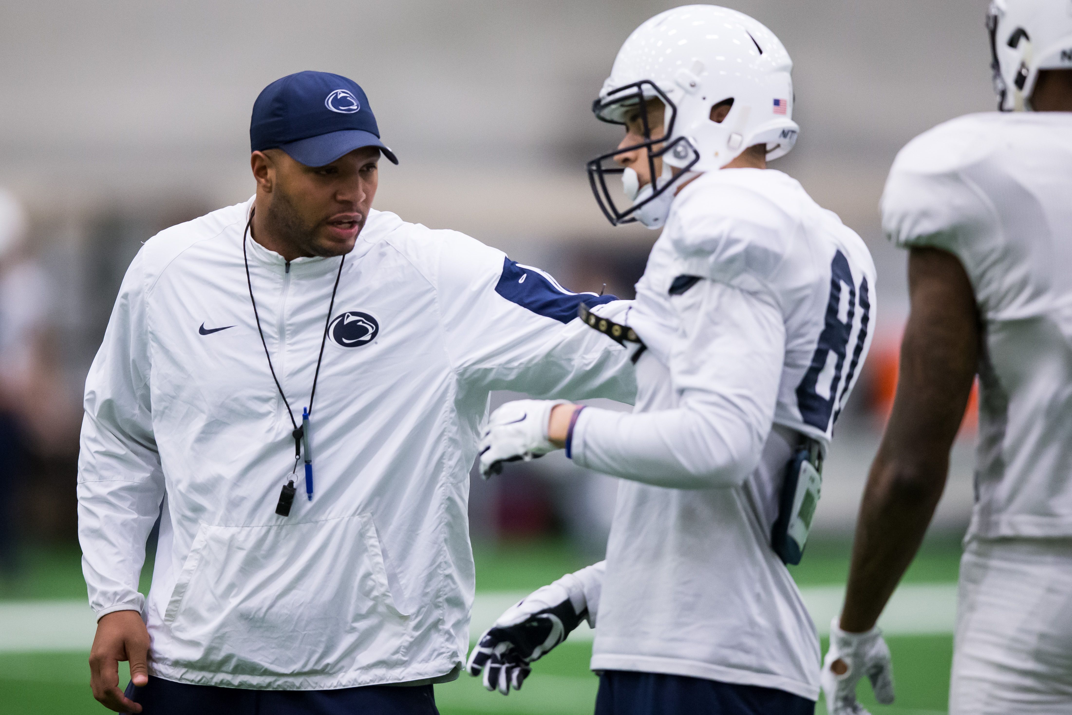 Trace McSorley injury: Penn State QB briefly leaves game vs. Iowa 