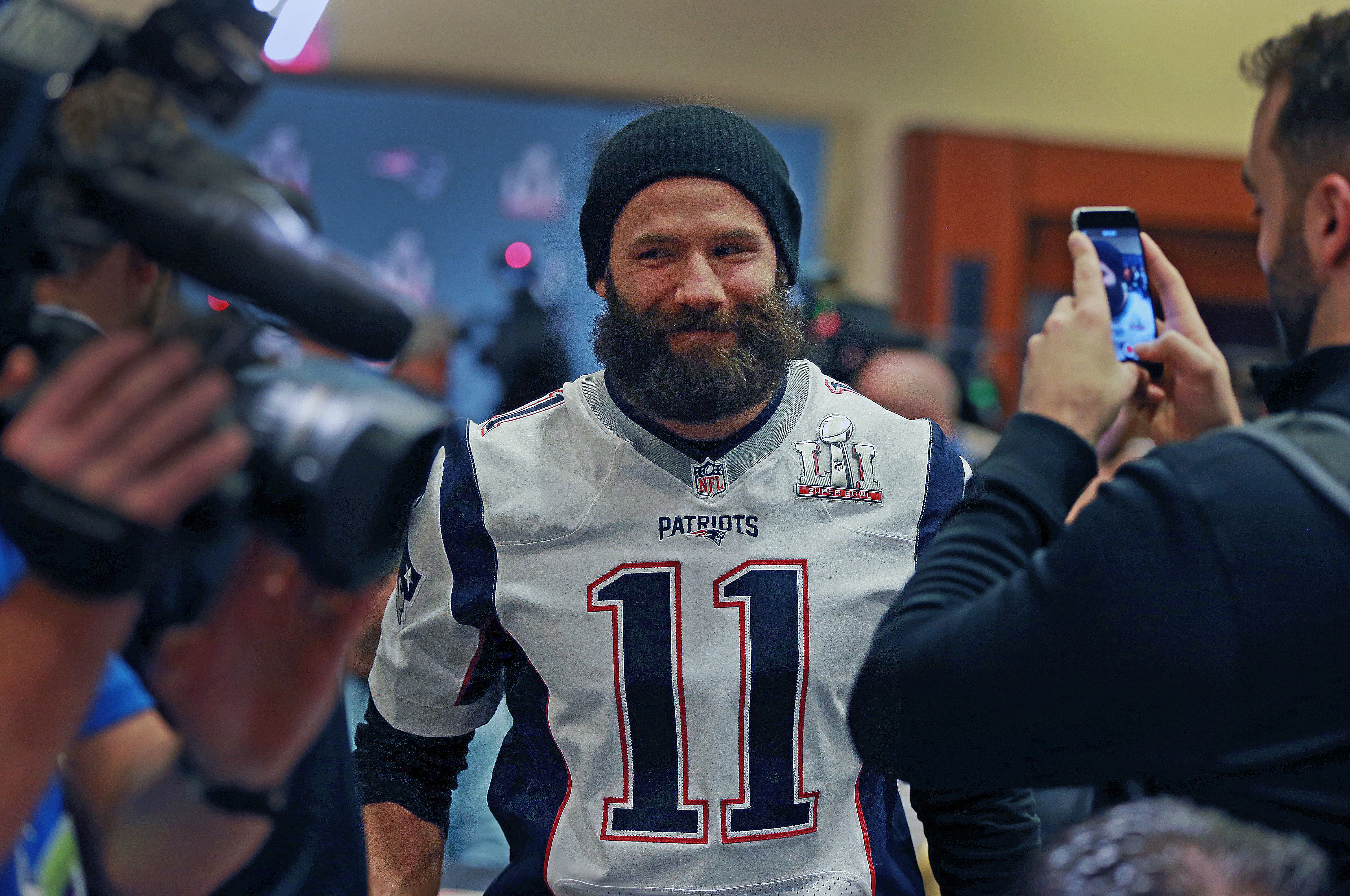 Patriots legends Tom Brady, Rob Gronkowski, Julian Edelman reunite