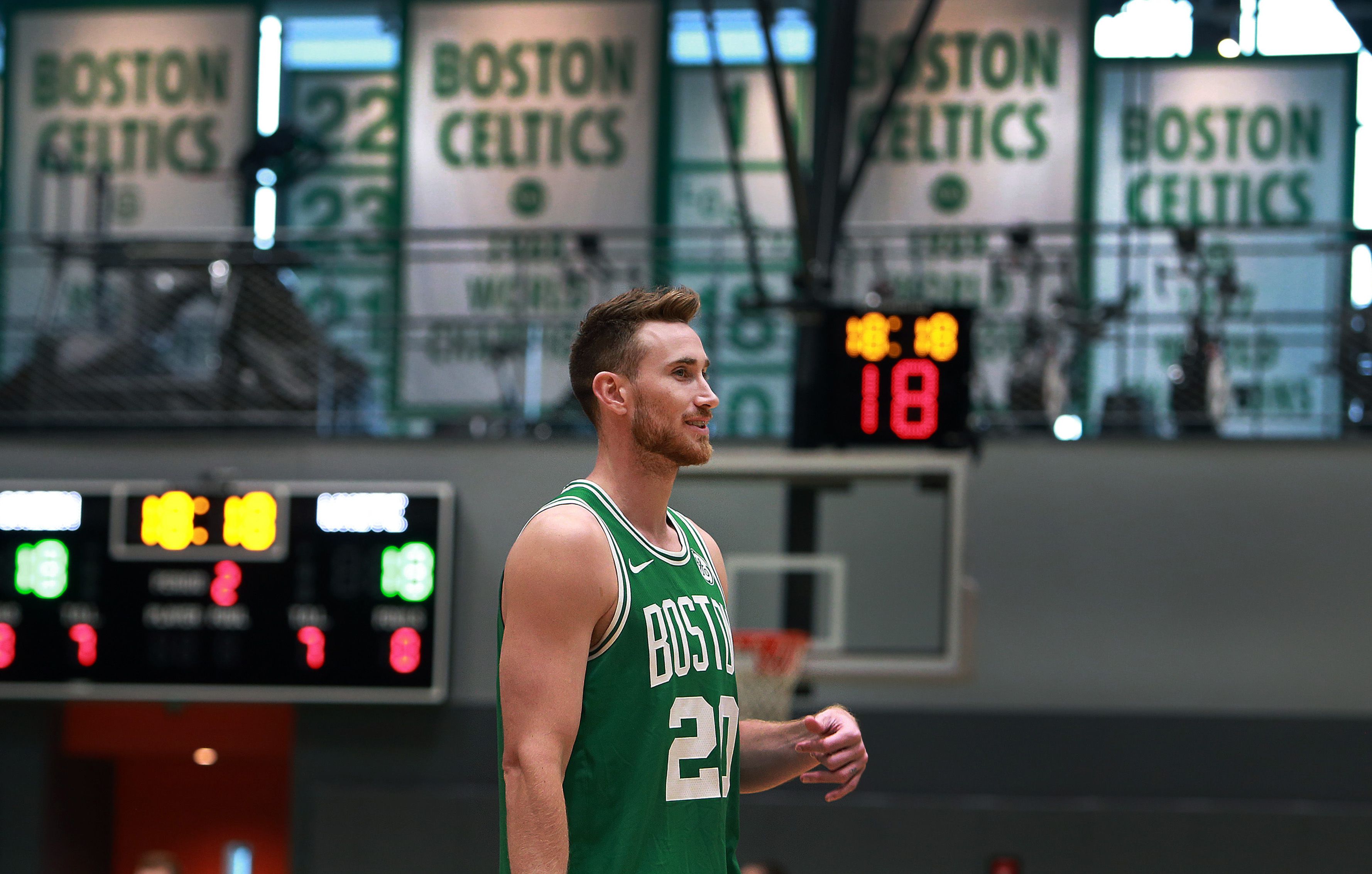 Gordon Hayward becomes free agent after opting out of contract