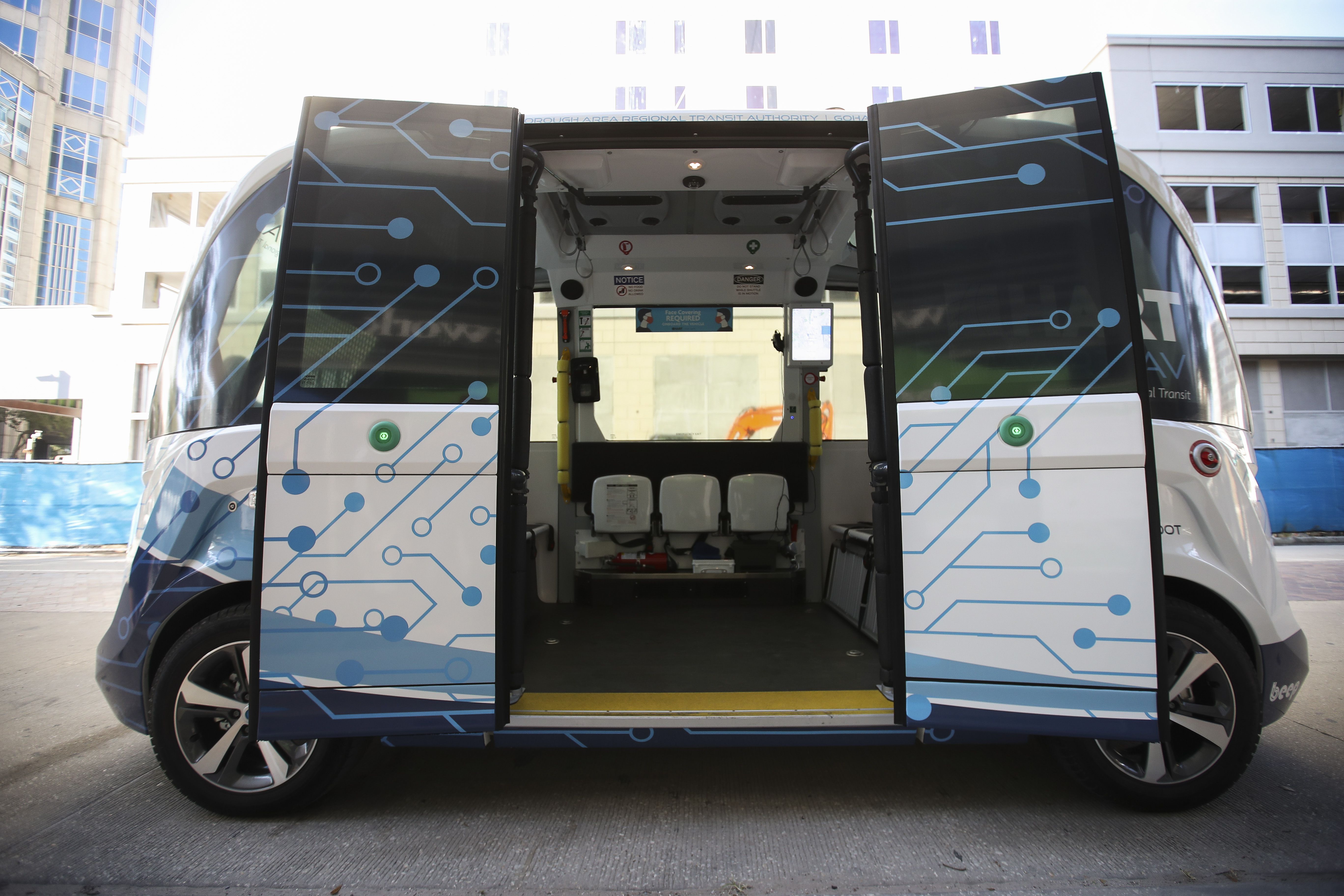 Driverless Shuttle Launches In Downtown Tampa