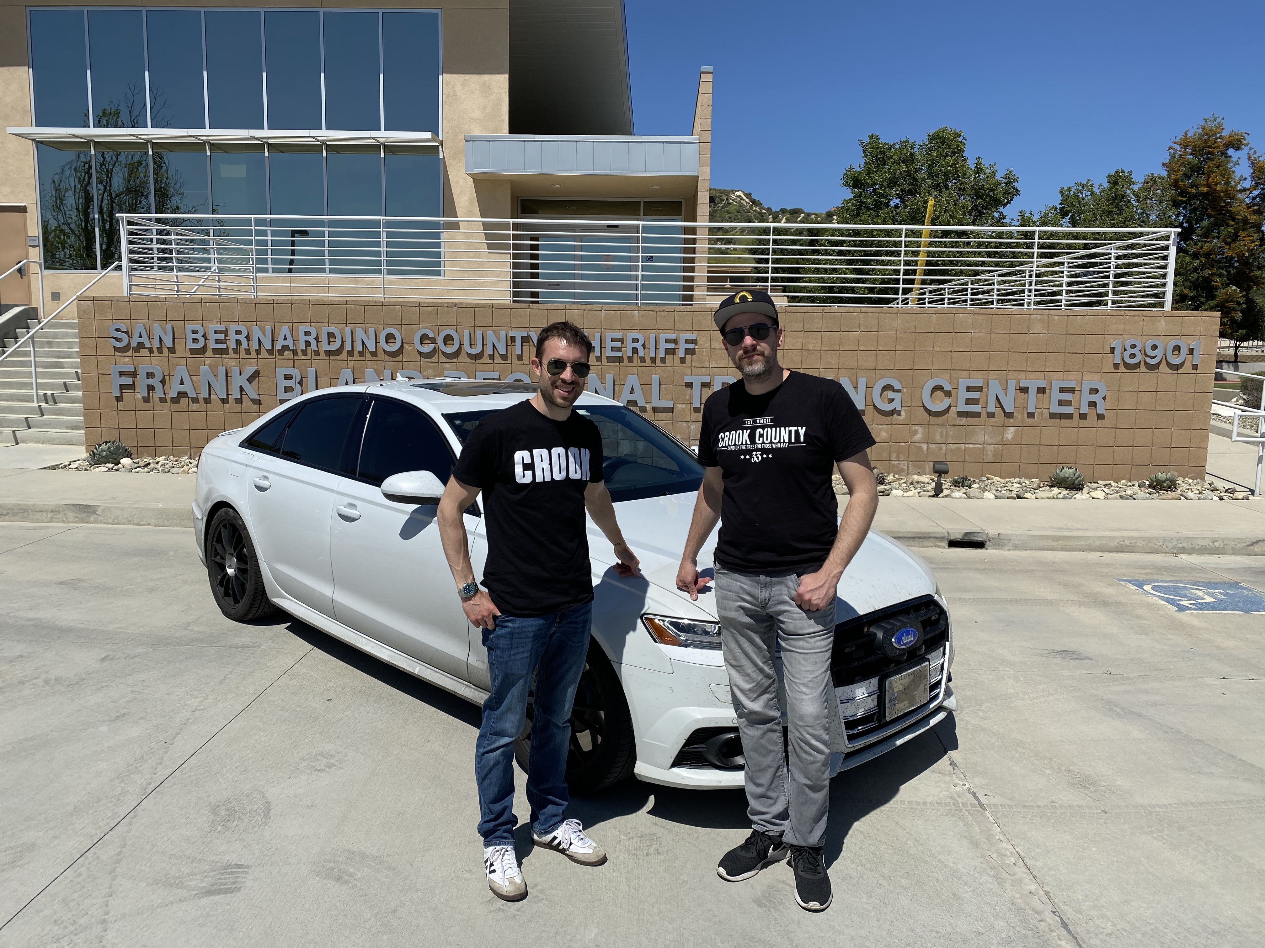 Team including Twinsburg car dealer retakes “Cannonball Run” cross-country  speed record 