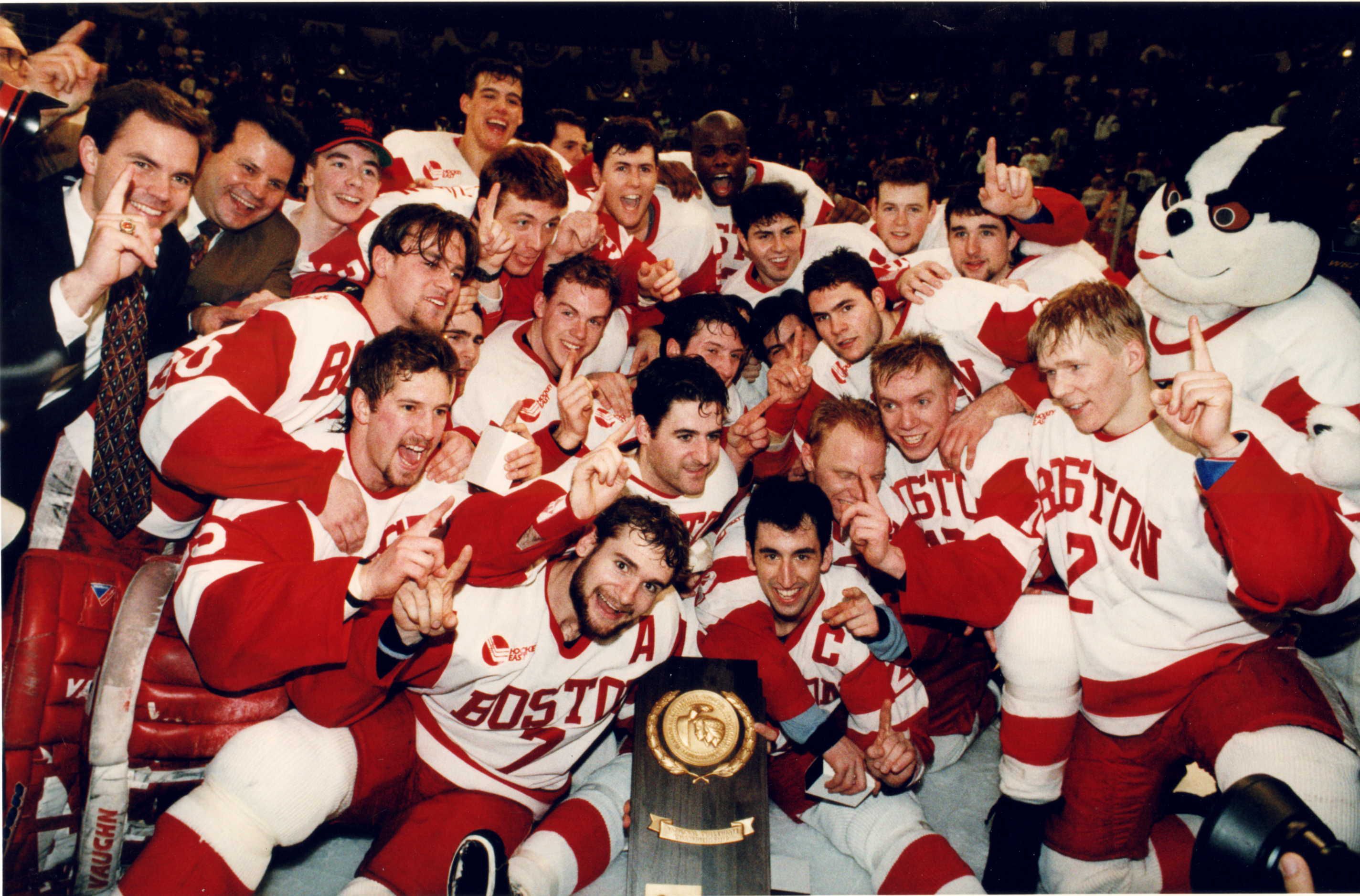 2009 Ice Hockey Champion Wallpaper - Boston University Athletics