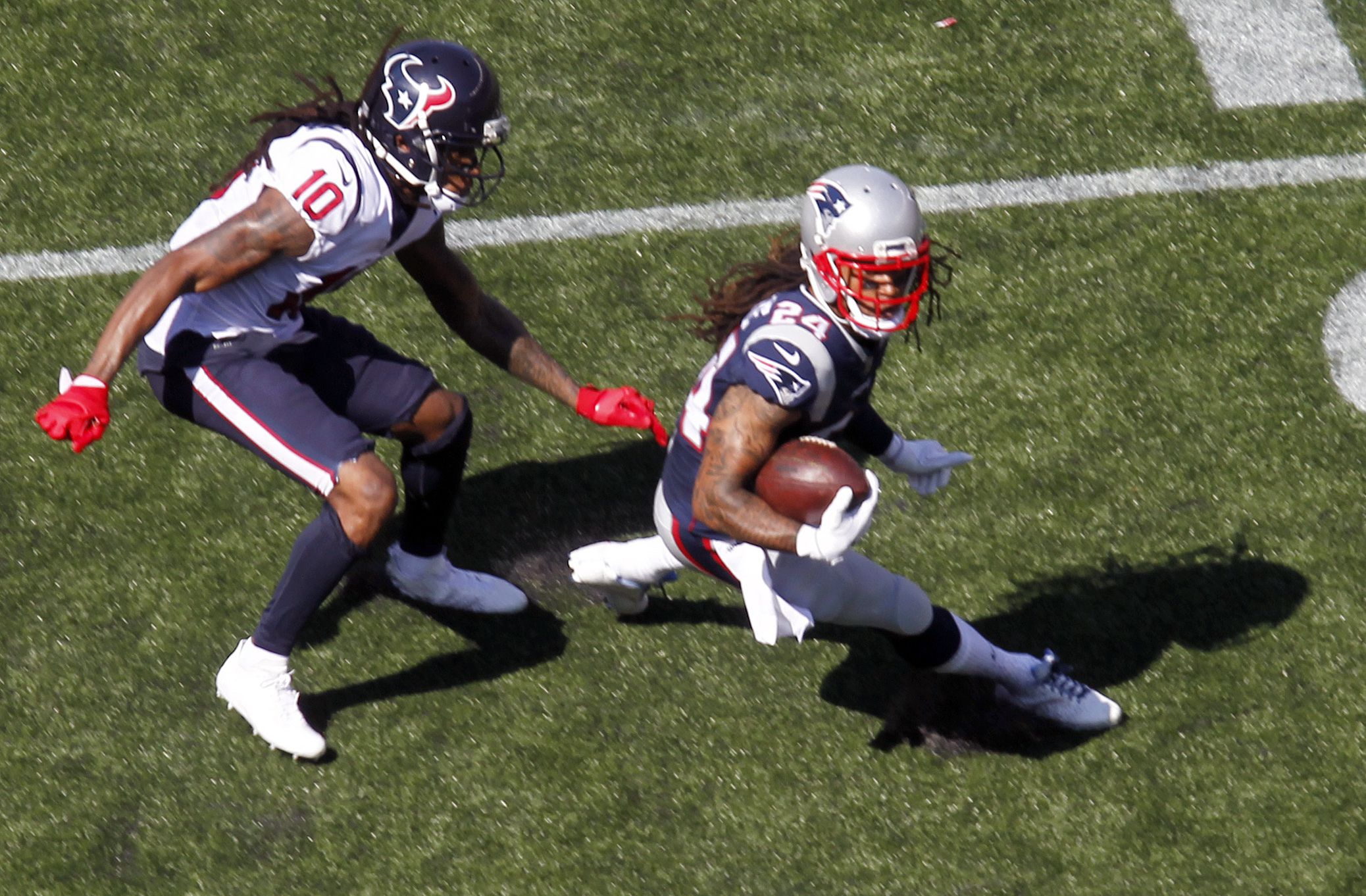 DeAndre Hopkins Arizona Cardinals v Stephen Gilmore Patriots 2020