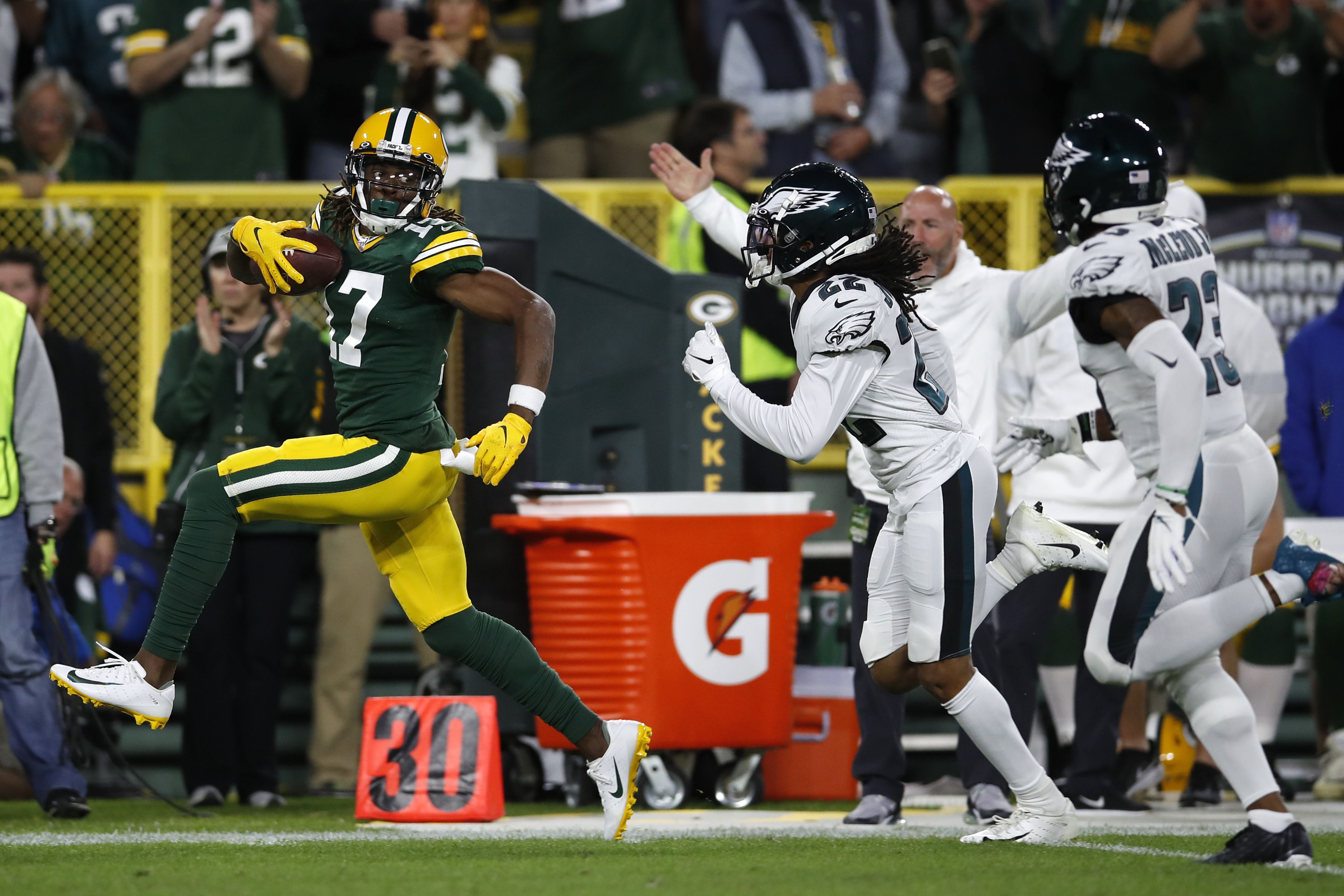 Packers vs. Washington score: Green Bay rolls to sixth straight