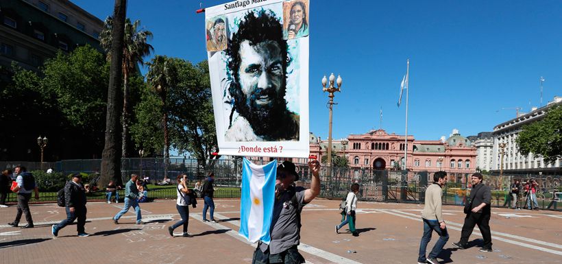 centenares-de-personas-protestan-para-pedir-39486389