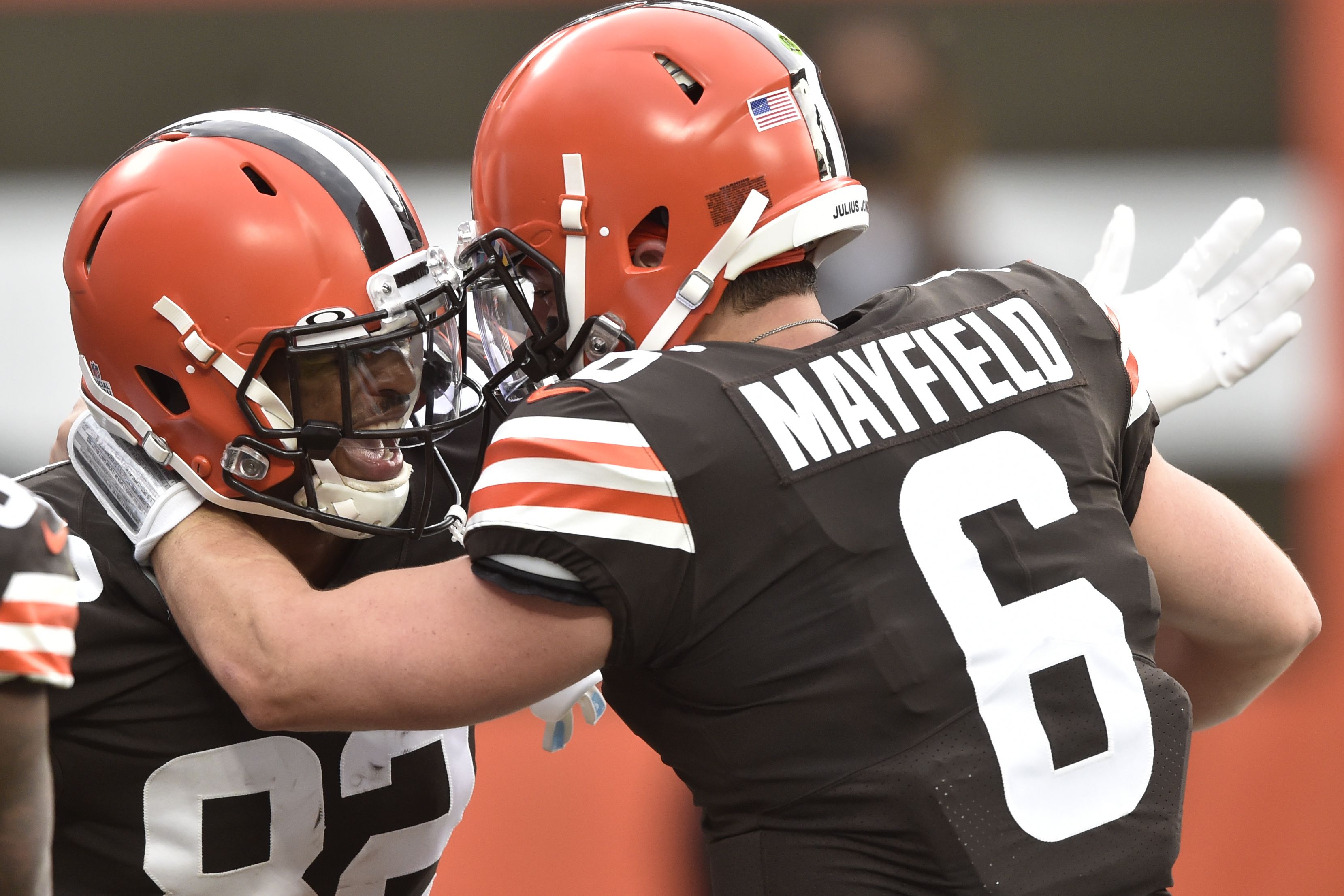 Mayfield has 4 TDs, Browns rout Bengals 35-20 for road win