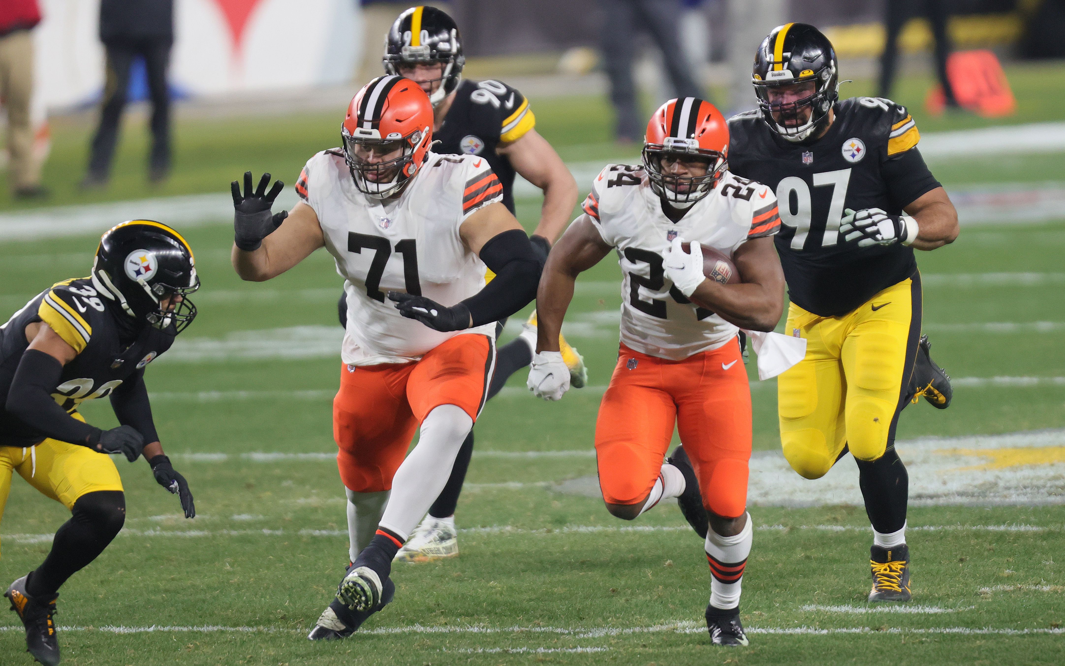 Cleveland Browns Nick Chubb vs. Pittsburgh Steelers, January 10, 2021 